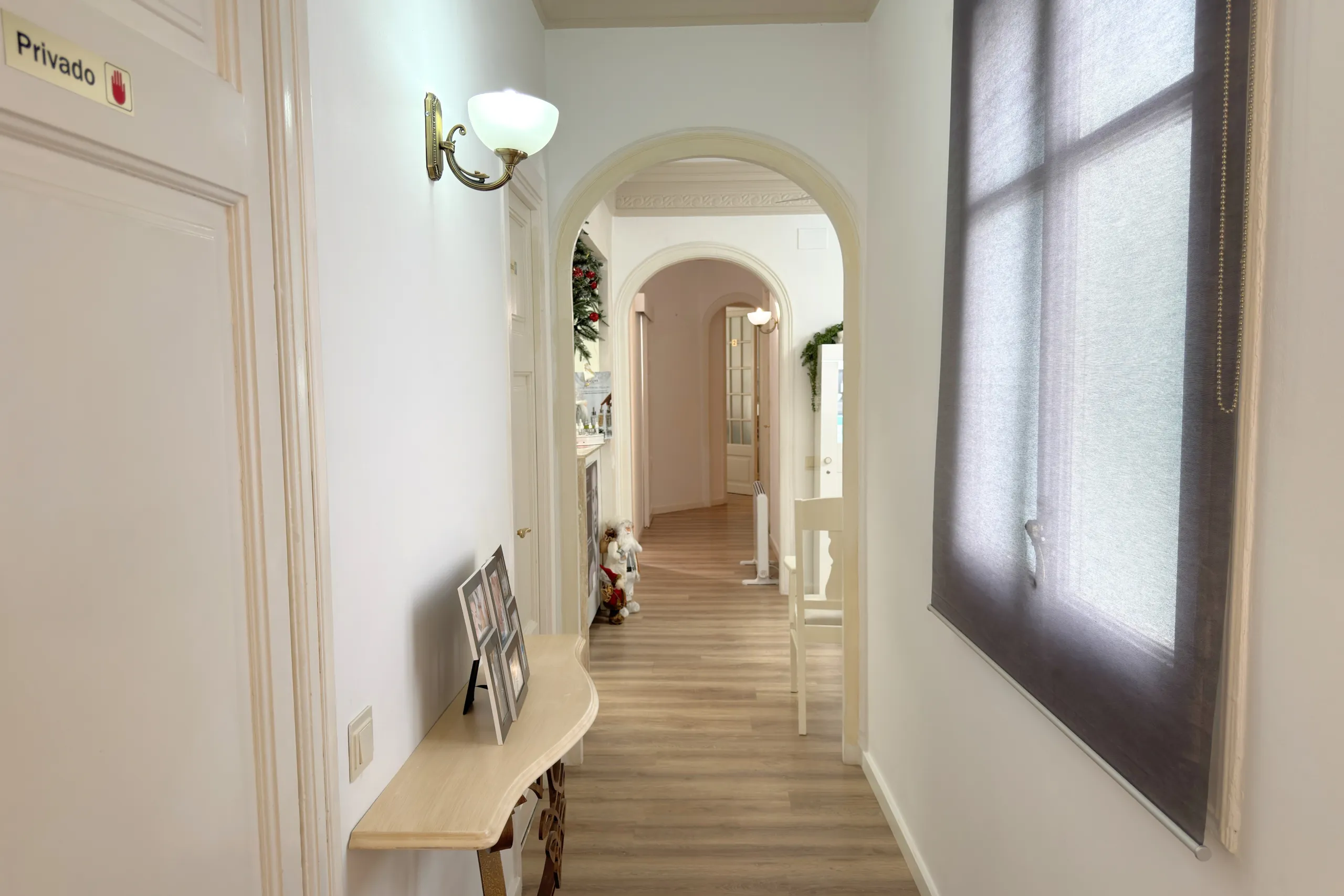 Aesthetics Center and Physiotherapy Clinic in L'Antiga Esquerra de l'Eixample, Barcelona