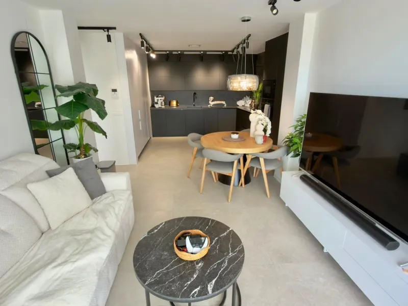 ÁTICO DÚPLEX EXCLUSIVO CON VISTAS PANORÁMICAS AL MAR EN BALCÓN DE FINESTRAT