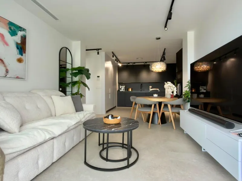 ÁTICO DÚPLEX EXCLUSIVO CON VISTAS PANORÁMICAS AL MAR EN BALCÓN DE FINESTRAT