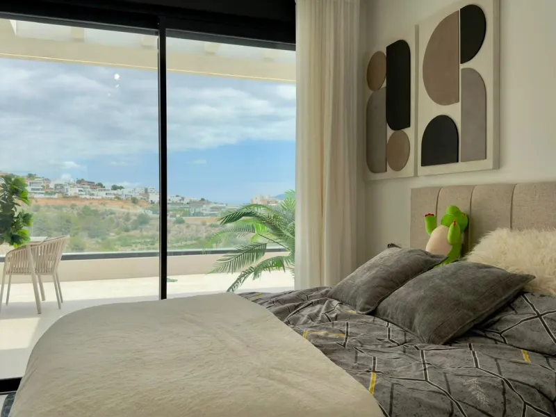 ÁTICO DÚPLEX EXCLUSIVO CON VISTAS PANORÁMICAS AL MAR EN BALCÓN DE FINESTRAT