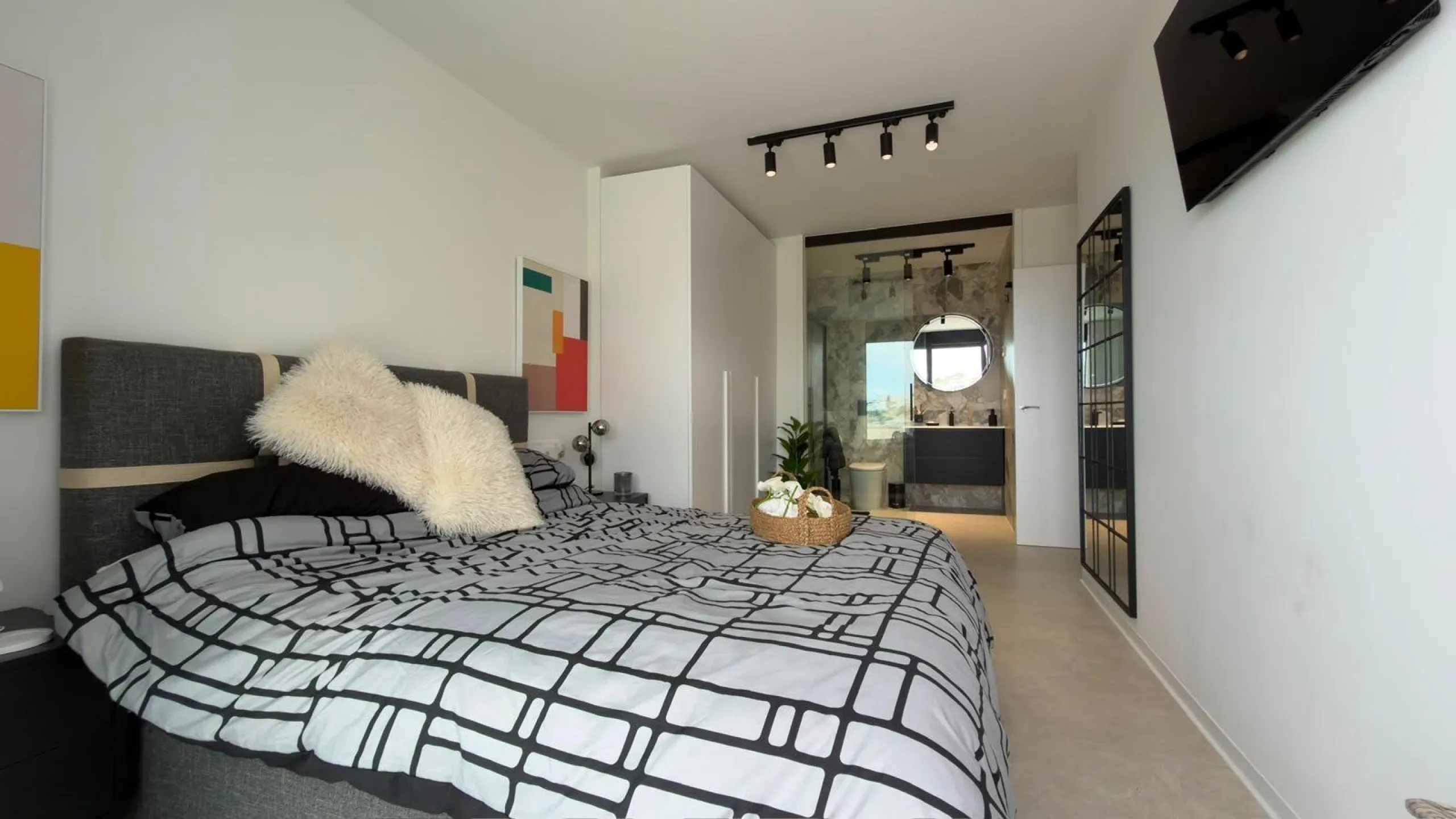 ÁTICO DÚPLEX EXCLUSIVO CON VISTAS PANORÁMICAS AL MAR EN BALCÓN DE FINESTRAT