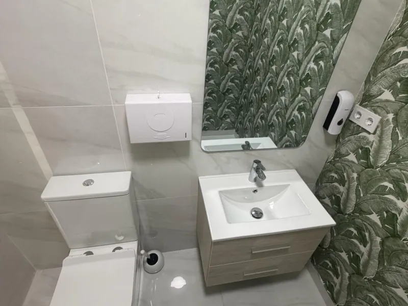 Local Comercial reformado de 88 m2 en Torrevieja