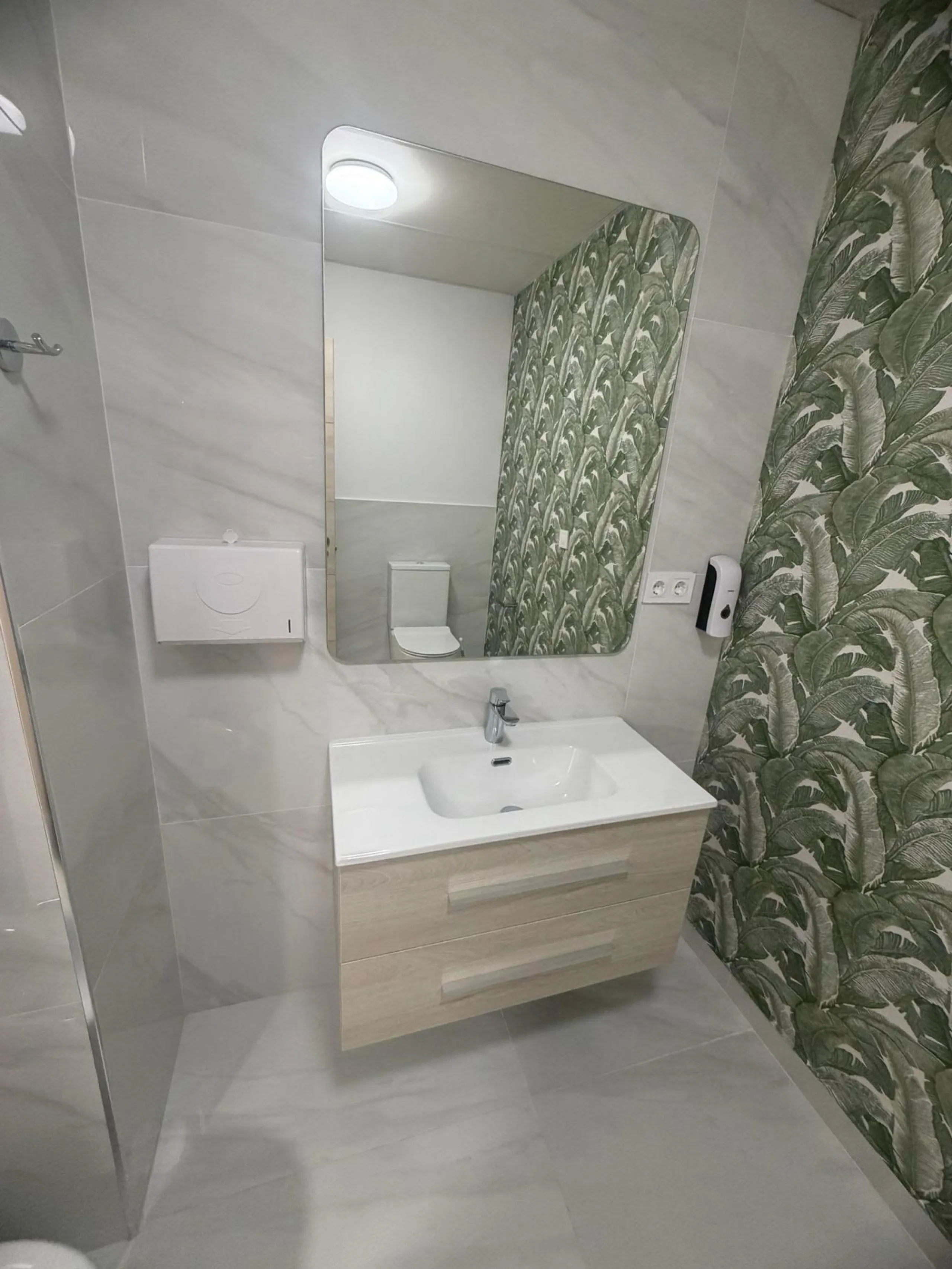 Local Comercial reformado de 88 m2 en Torrevieja