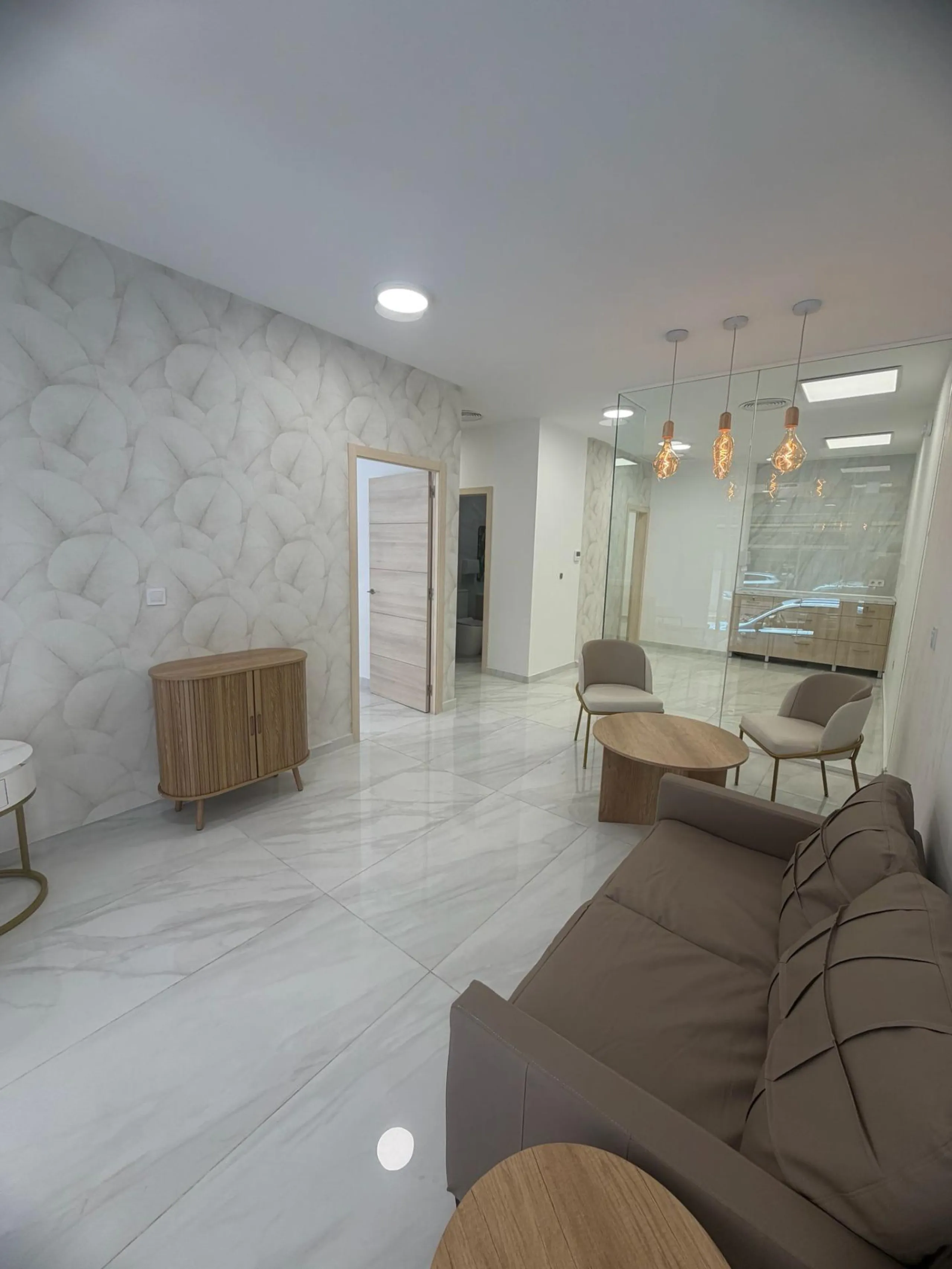 Local Comercial reformado de 88 m2 en Torrevieja