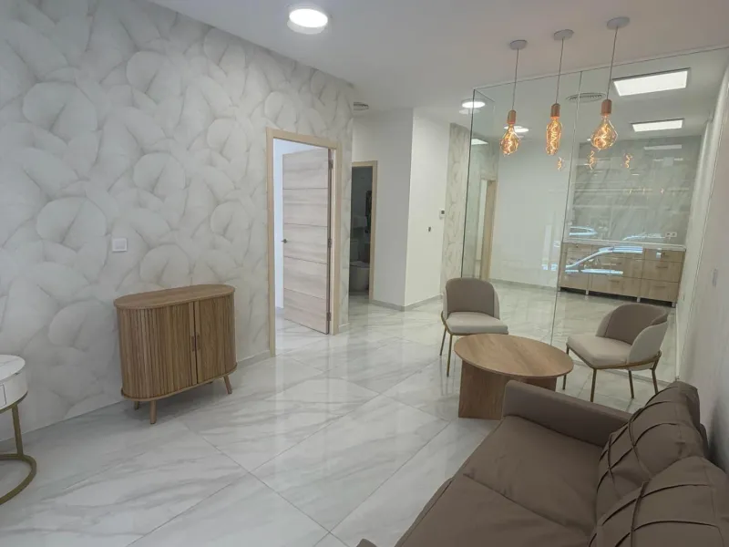 Local Comercial reformado de 88 m2 en Torrevieja