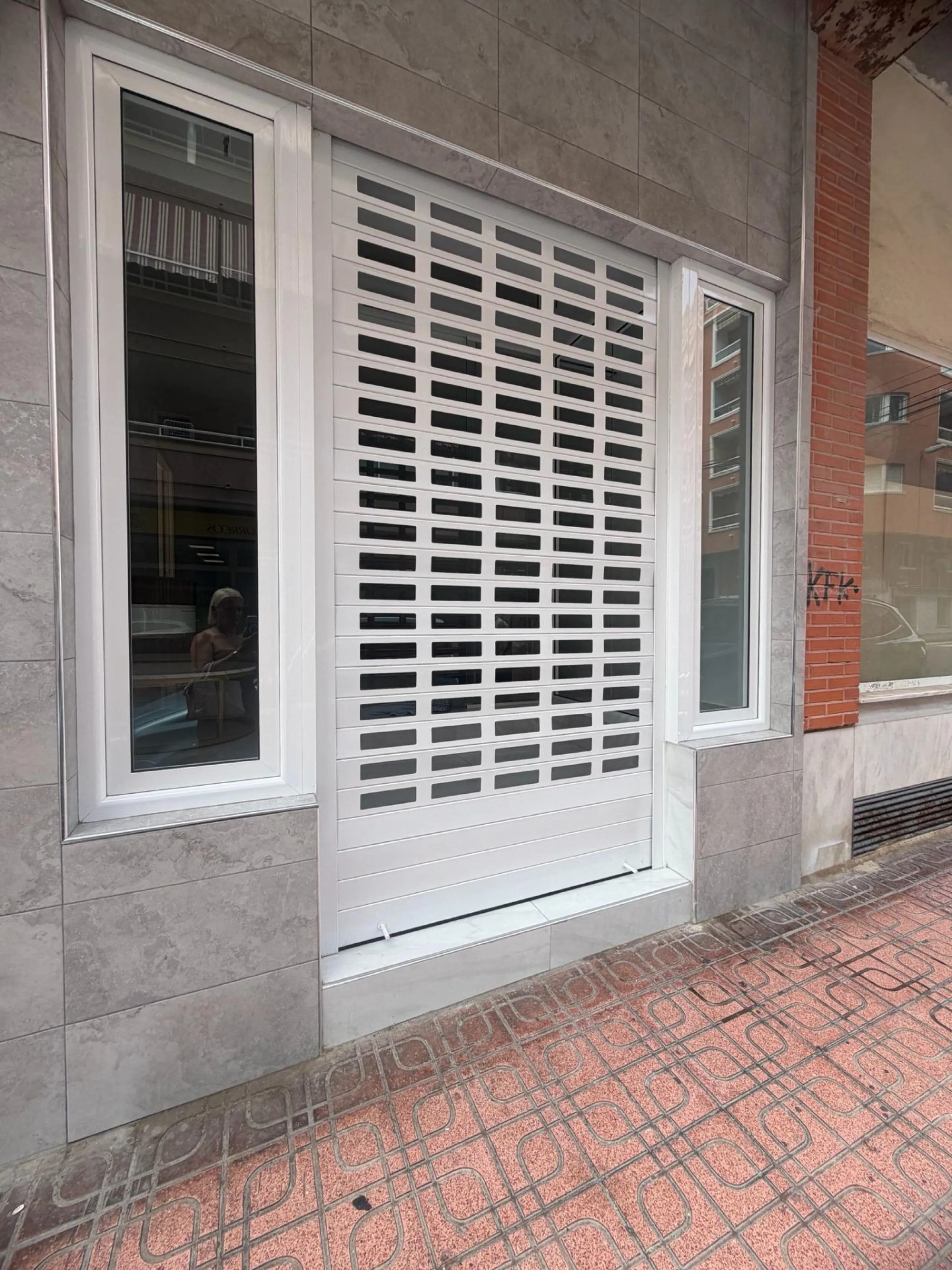 Local Comercial reformado de 88 m2 en Torrevieja