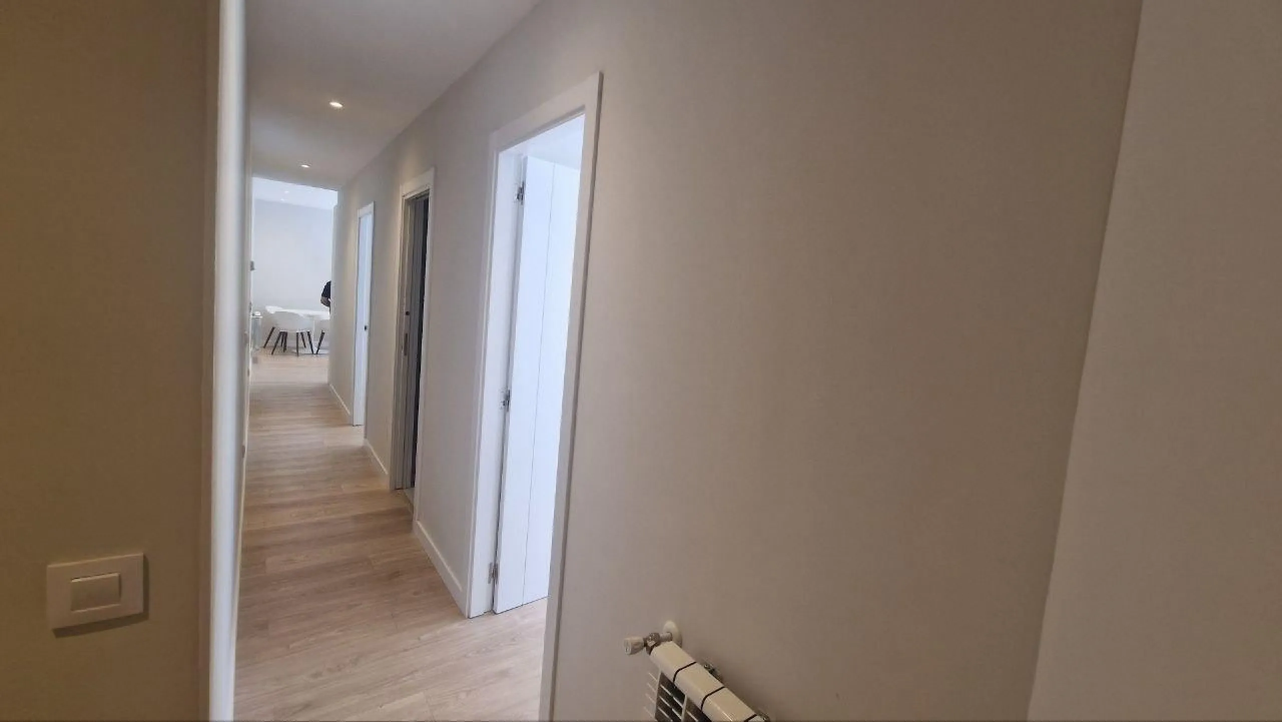 BONITO PISO EN PALACIO, 3º PLANTA CON VISTAS A UN PARQUE, LUZ EXCEPCIONAL, Y REFORMA A ESTRENAR