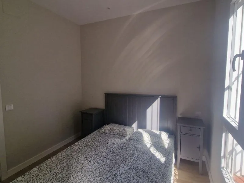 BONITO PISO EN PALACIO, 3º PLANTA CON VISTAS A UN PARQUE, LUZ EXCEPCIONAL, Y REFORMA A ESTRENAR