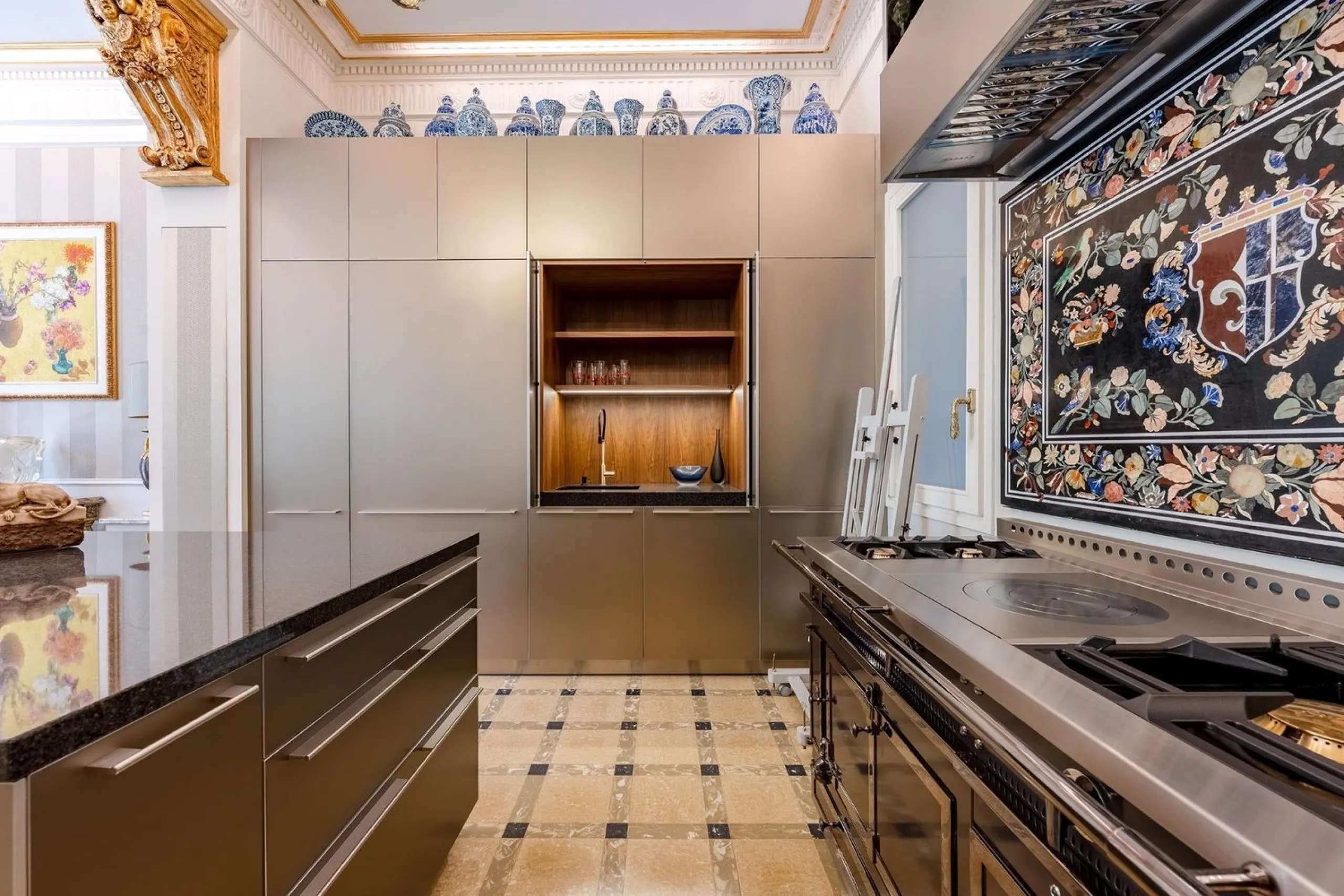 A True Work of Art: An Exclusive Designer Apartment with Outstanding Details and an Antique Collection in Sant Gervasi, Barcelona