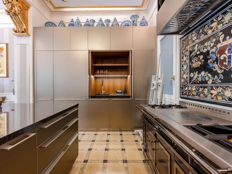 A True Work of Art: An Exclusive Designer Apartment with Outstanding Details and an Antique Collection in Sant Gervasi, Barcelona