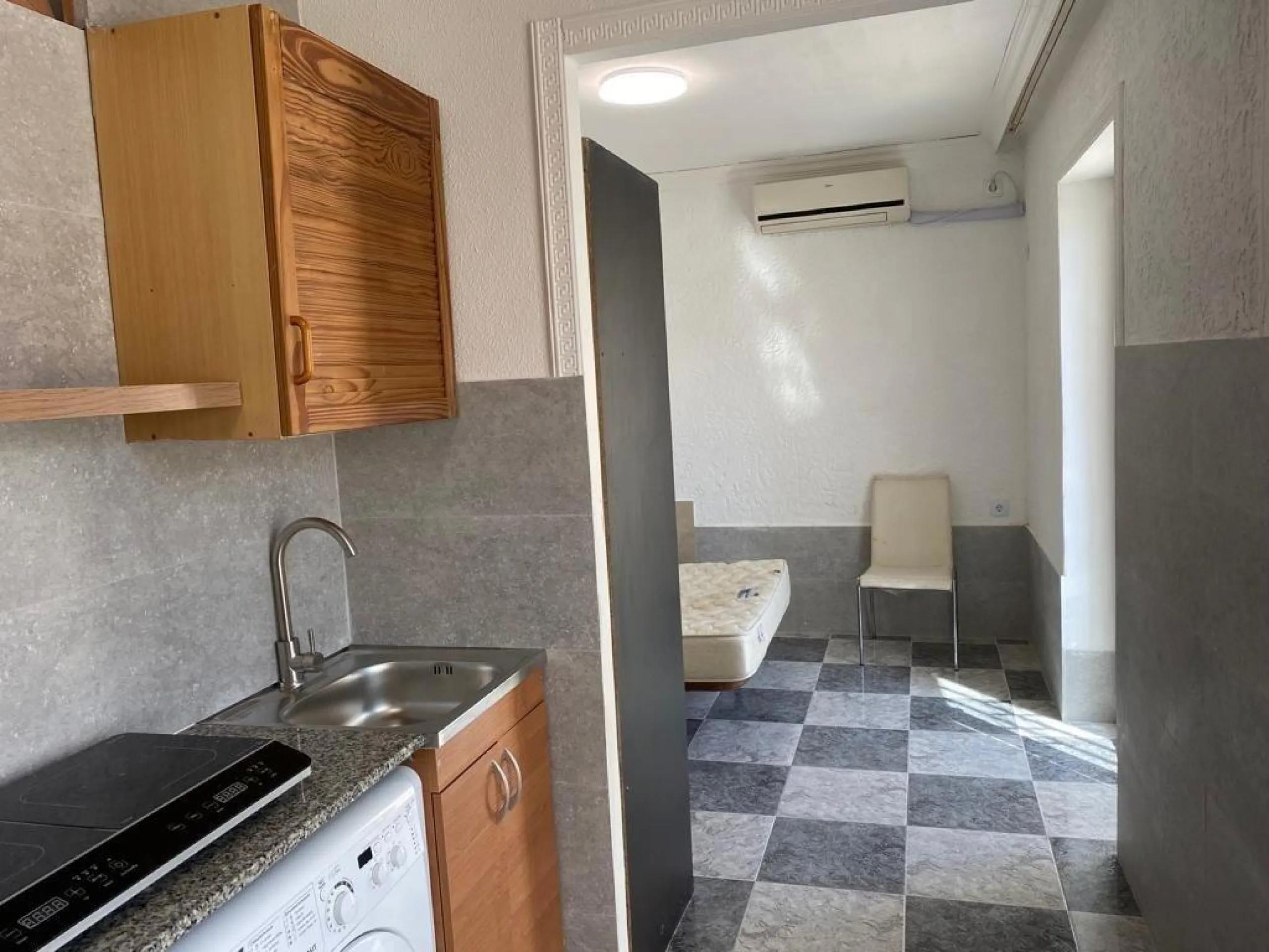 Two studios with tenants for sale