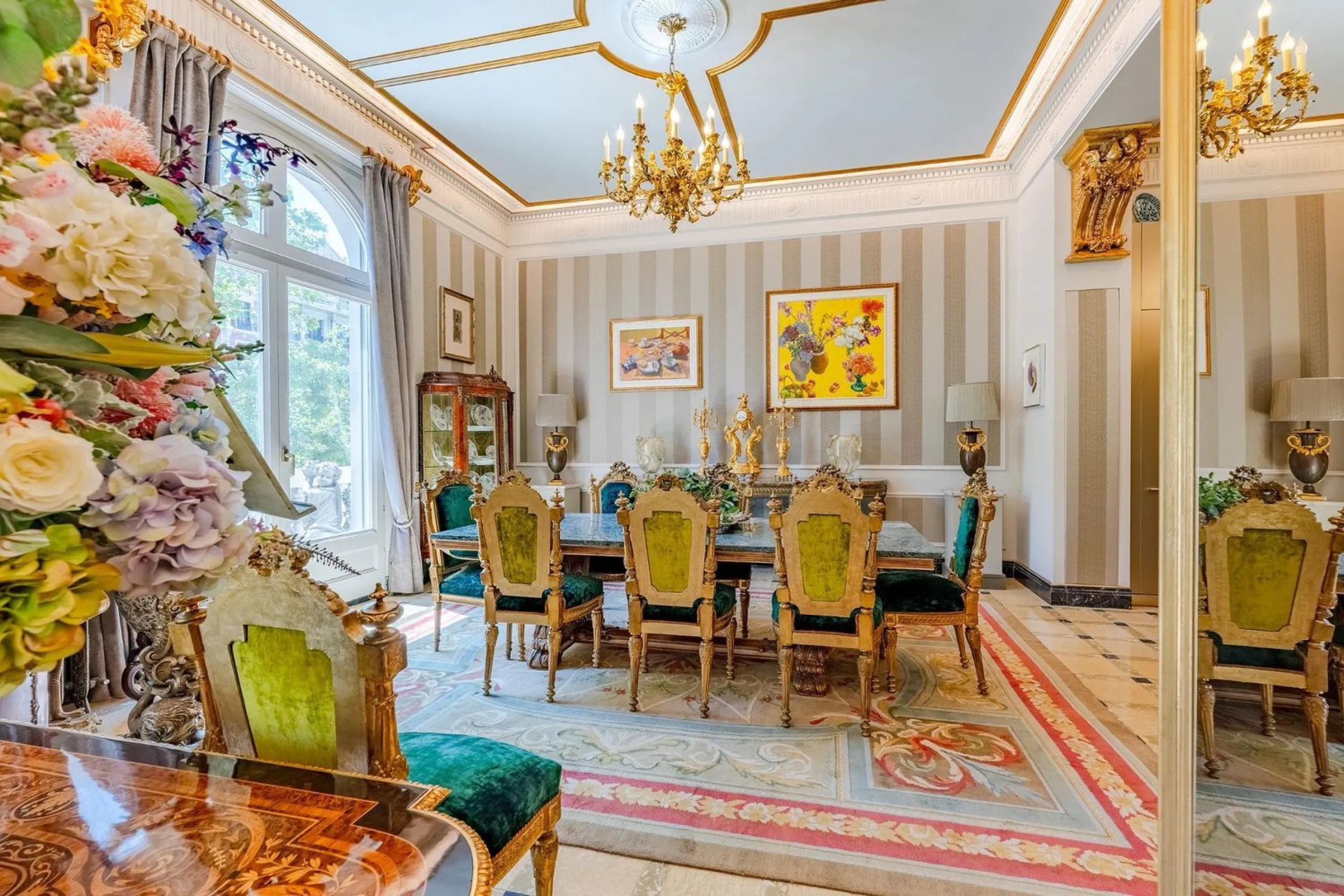A True Work of Art: An Exclusive Designer Apartment with Outstanding Details and an Antique Collection in Sant Gervasi, Barcelona
