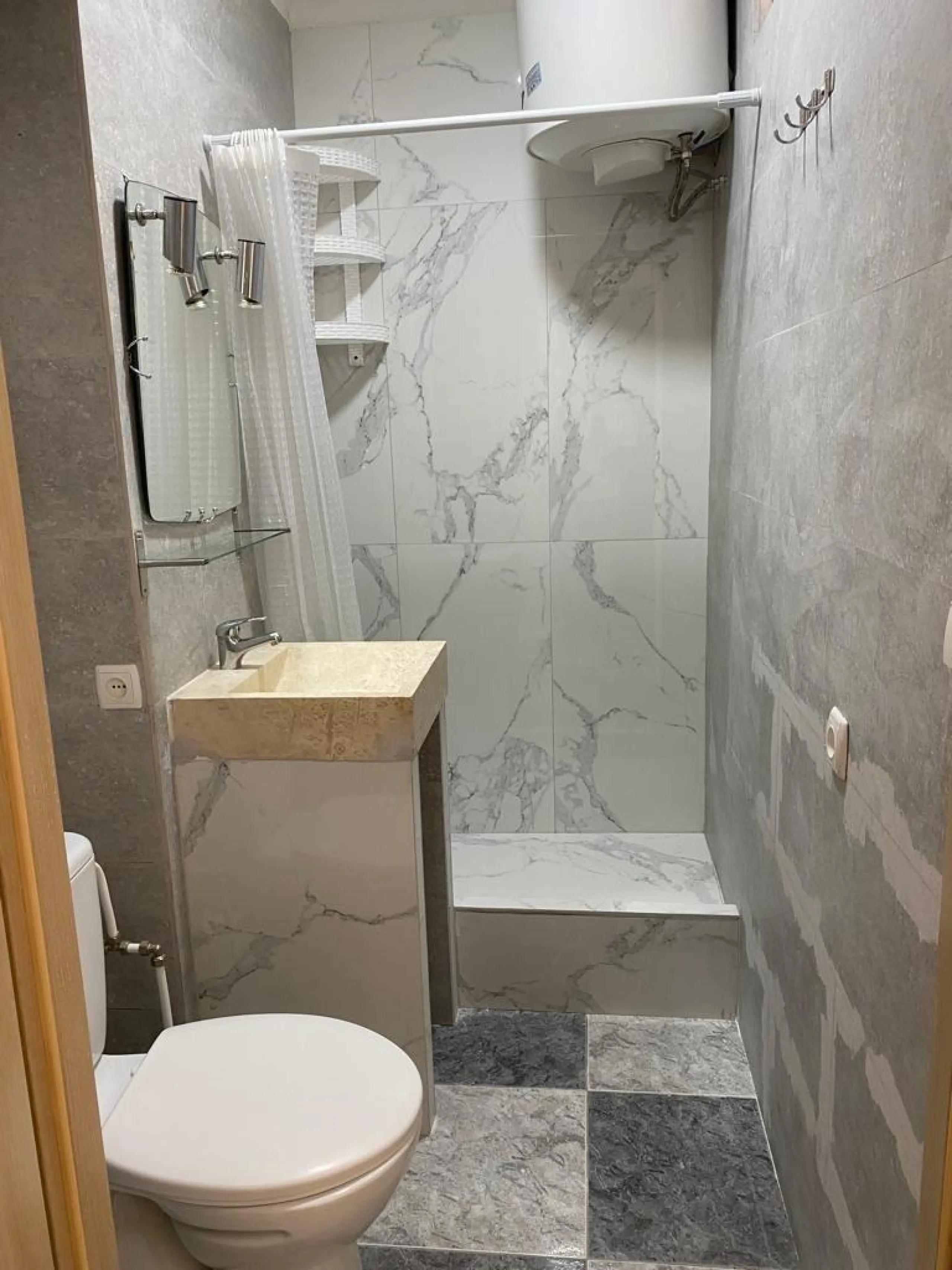 Two studios with tenants for sale