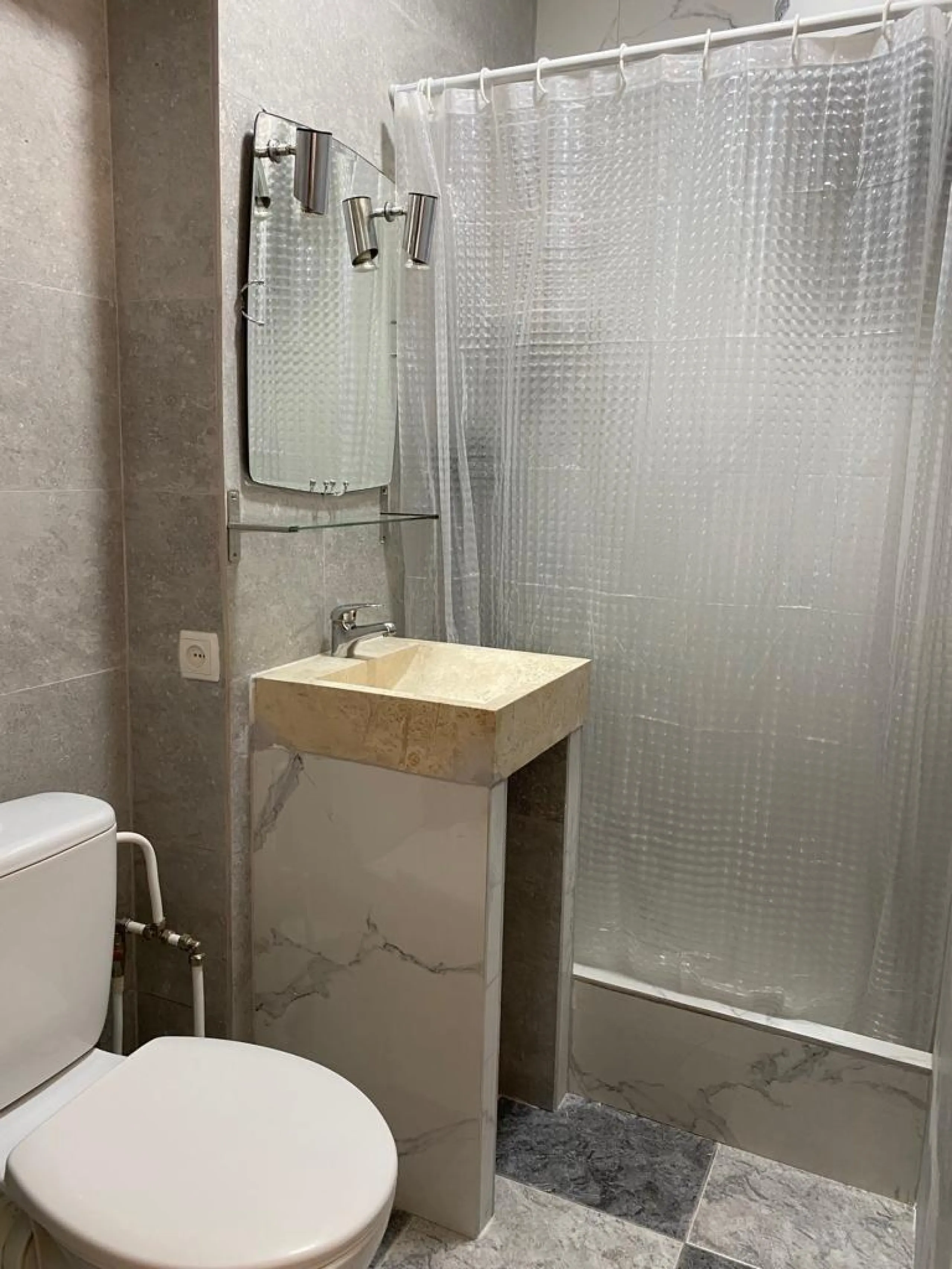Two studios with tenants for sale