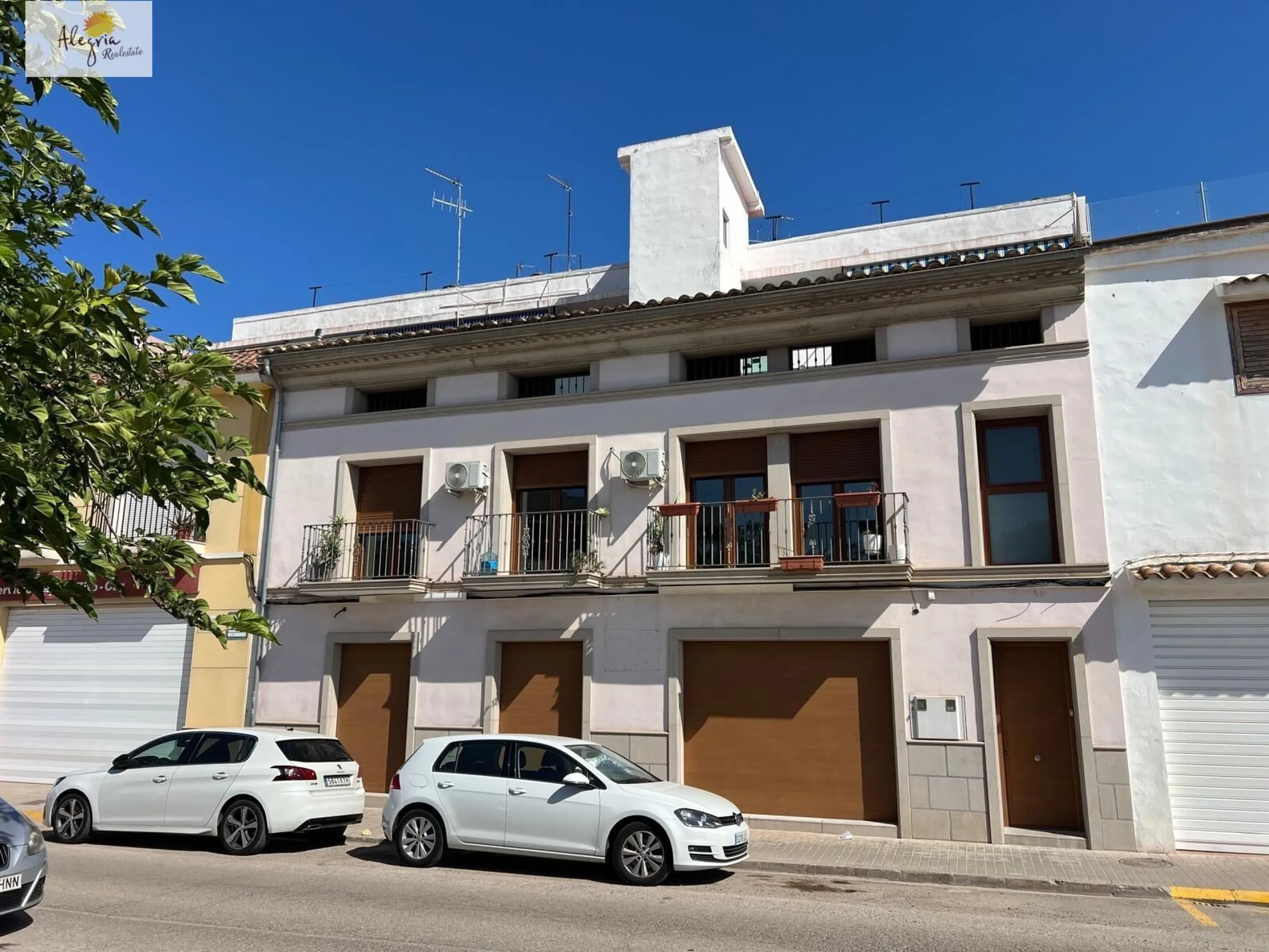 !!! PERFECTO NUEVO CHALET ADOSADO, NUEVA ZONA FAMILIAR - EL PUIG DE SANTA MARIA