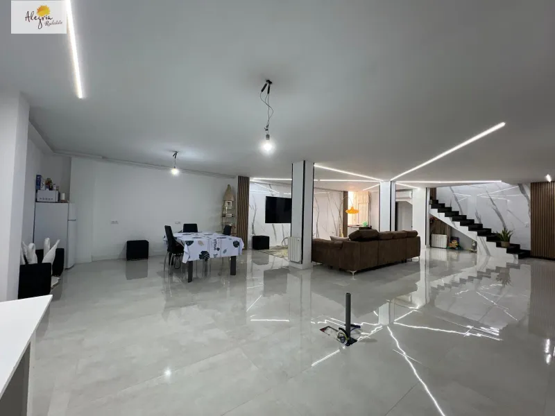 !!! PERFECTO NUEVO CHALET ADOSADO, NUEVA ZONA FAMILIAR - EL PUIG DE SANTA MARIA