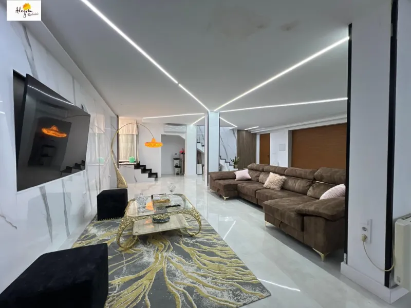 !!! PERFECTO NUEVO CHALET ADOSADO, NUEVA ZONA FAMILIAR - EL PUIG DE SANTA MARIA