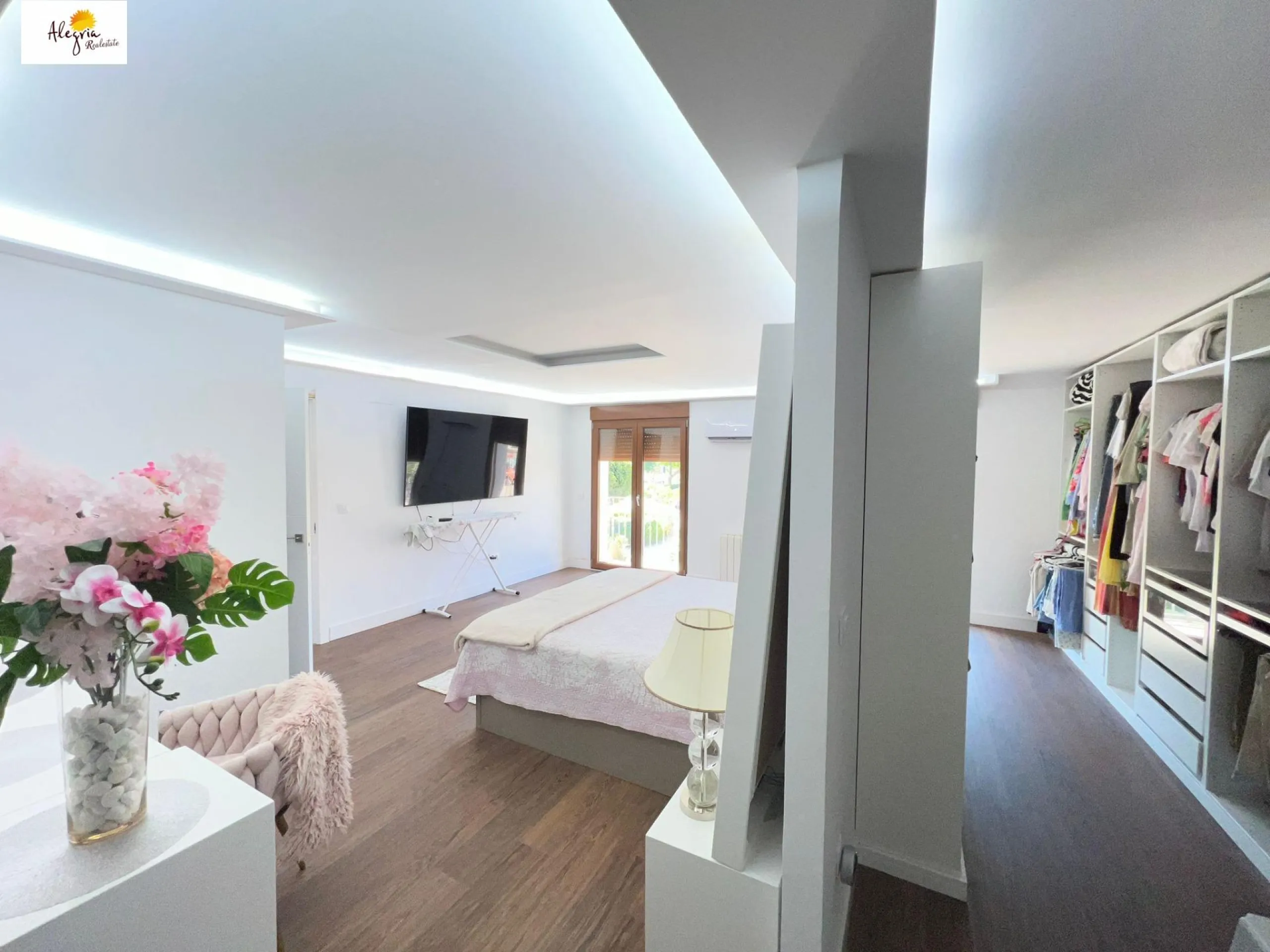 !!! PERFECTO NUEVO CHALET ADOSADO, NUEVA ZONA FAMILIAR - EL PUIG DE SANTA MARIA