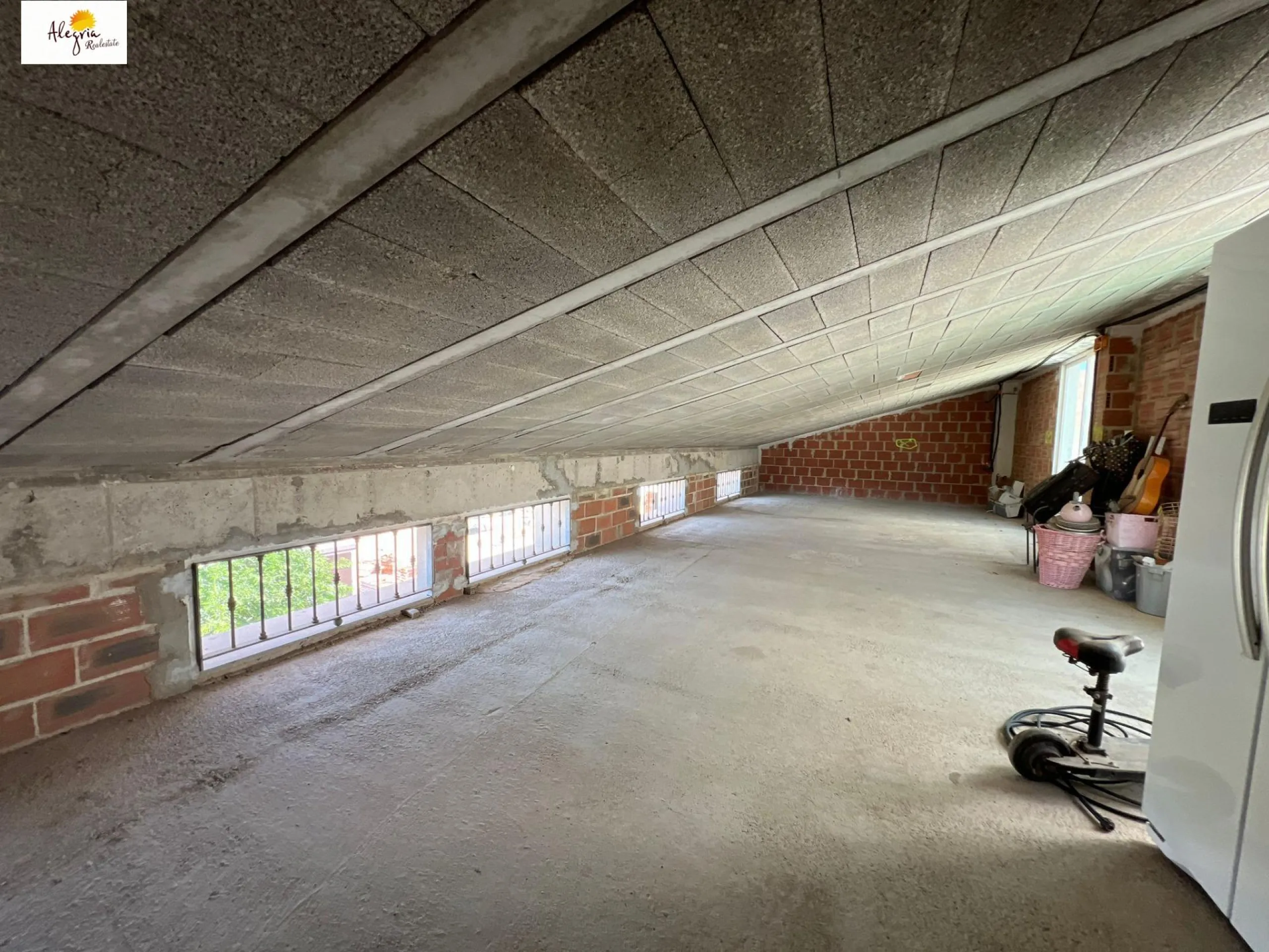 !!! PERFECTO NUEVO CHALET ADOSADO, NUEVA ZONA FAMILIAR - EL PUIG DE SANTA MARIA