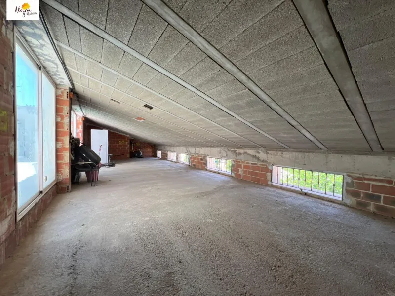 !!! PERFECTO NUEVO CHALET ADOSADO, NUEVA ZONA FAMILIAR - EL PUIG DE SANTA MARIA