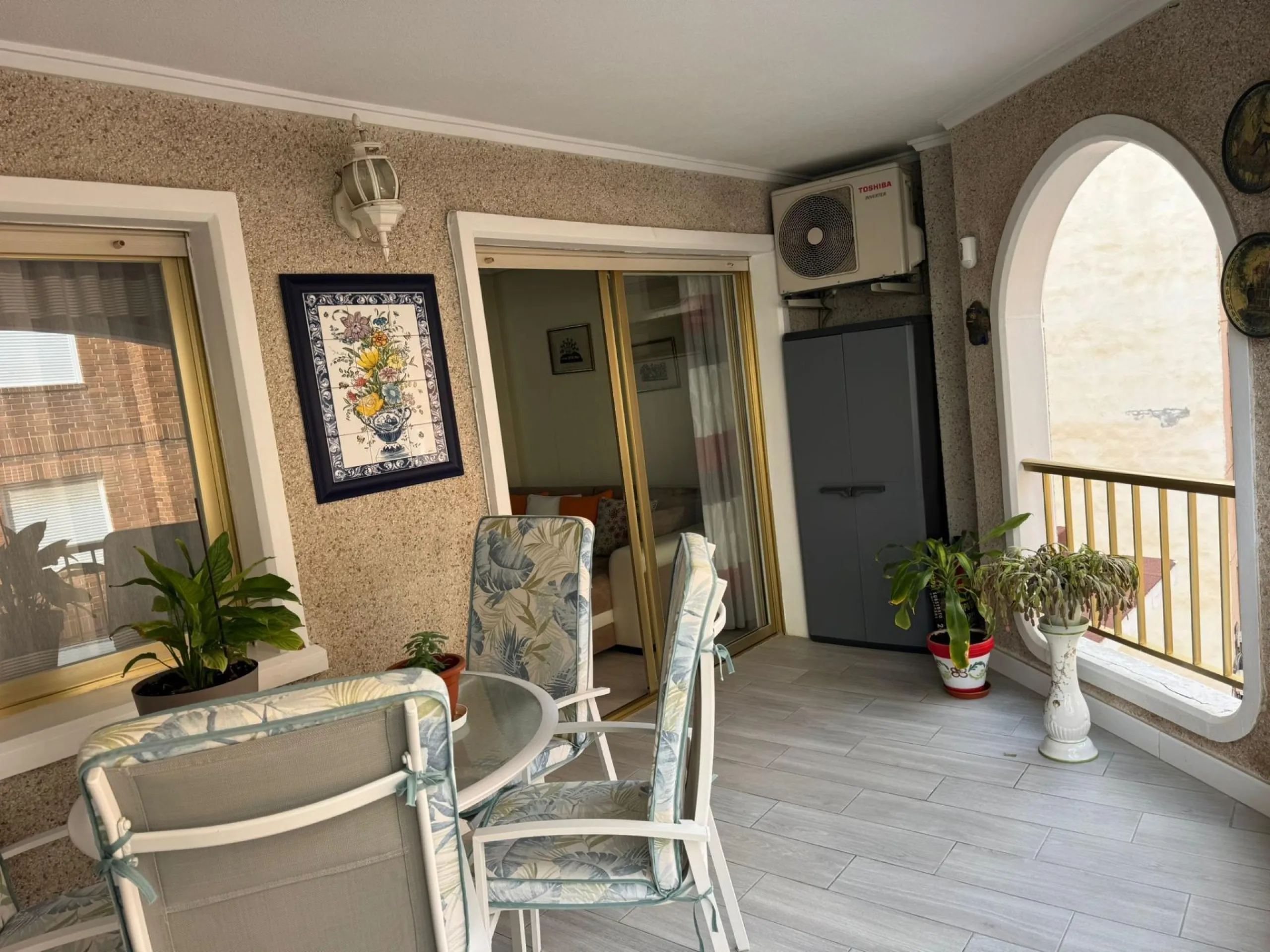APARTAMENTO REFORMADO EN LOS LOCOS : 3 HAB, 2 BAÑOS, SOLEADO, POSIBILIDAD GARAJE