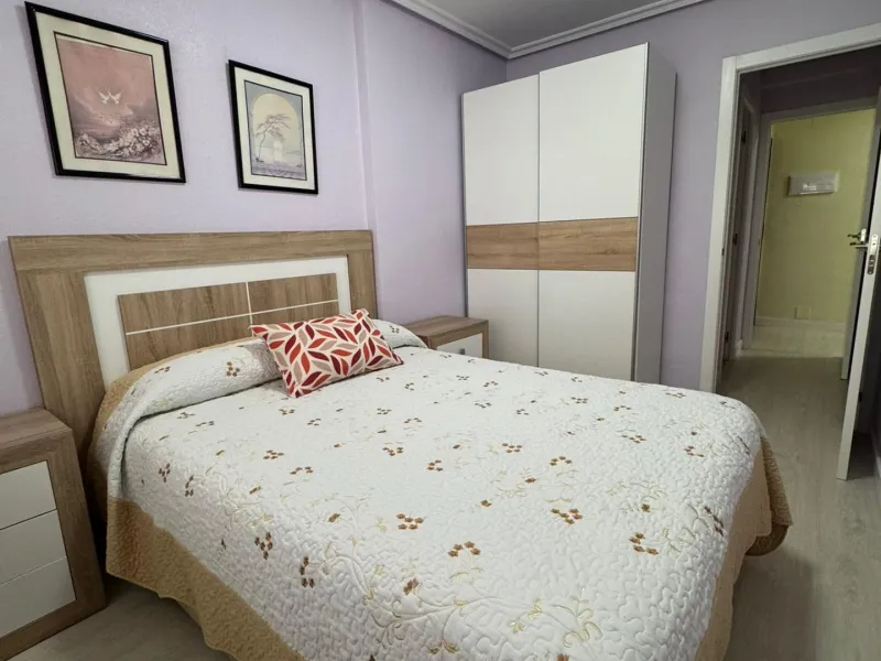 APARTAMENTO REFORMADO EN LOS LOCOS : 3 HAB, 2 BAÑOS, SOLEADO, POSIBILIDAD GARAJE