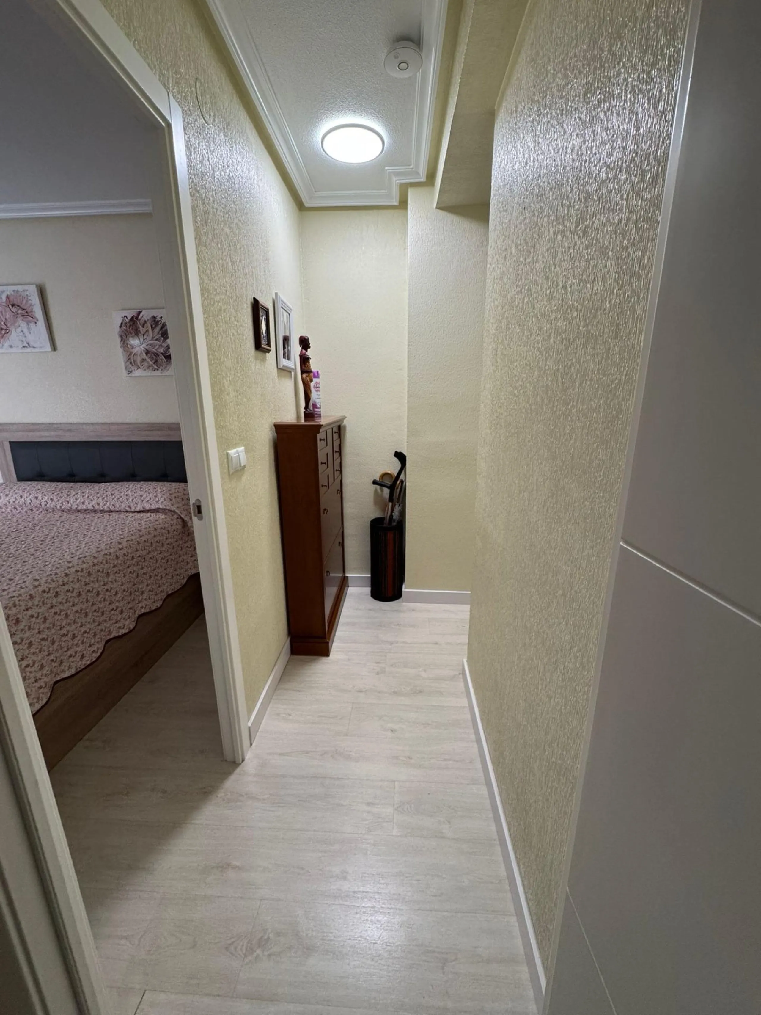 APARTAMENTO REFORMADO EN LOS LOCOS : 3 HAB, 2 BAÑOS, SOLEADO, POSIBILIDAD GARAJE