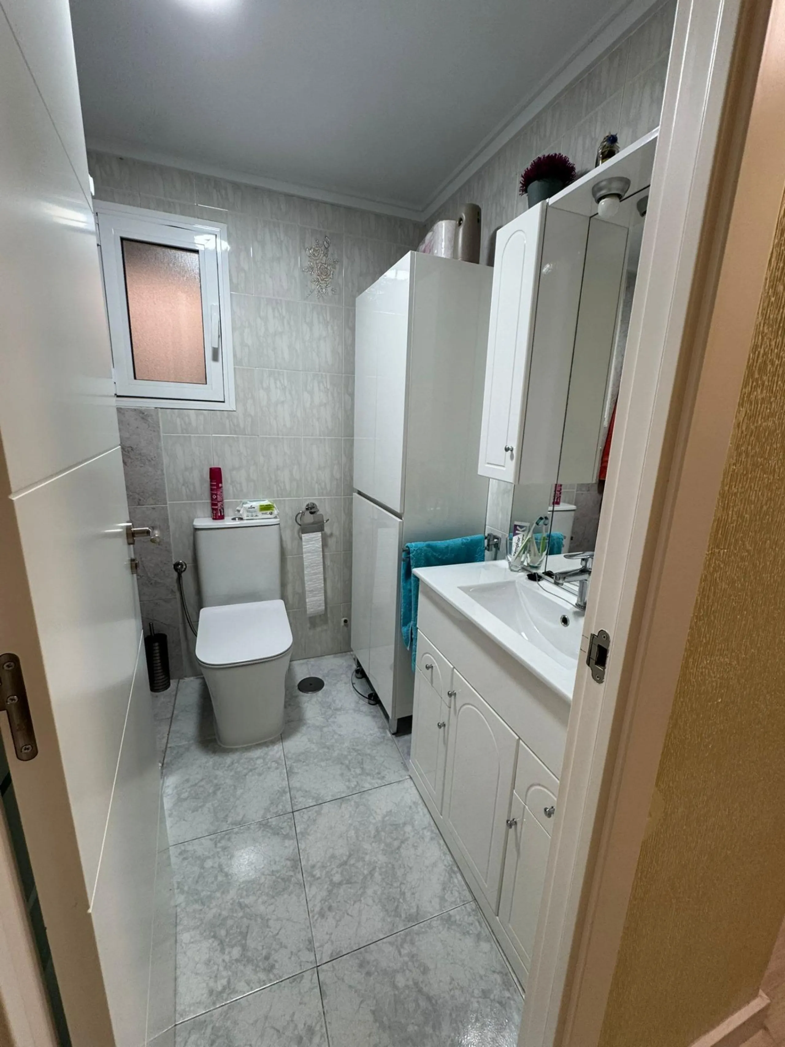 APARTAMENTO REFORMADO EN LOS LOCOS : 3 HAB, 2 BAÑOS, SOLEADO, POSIBILIDAD GARAJE