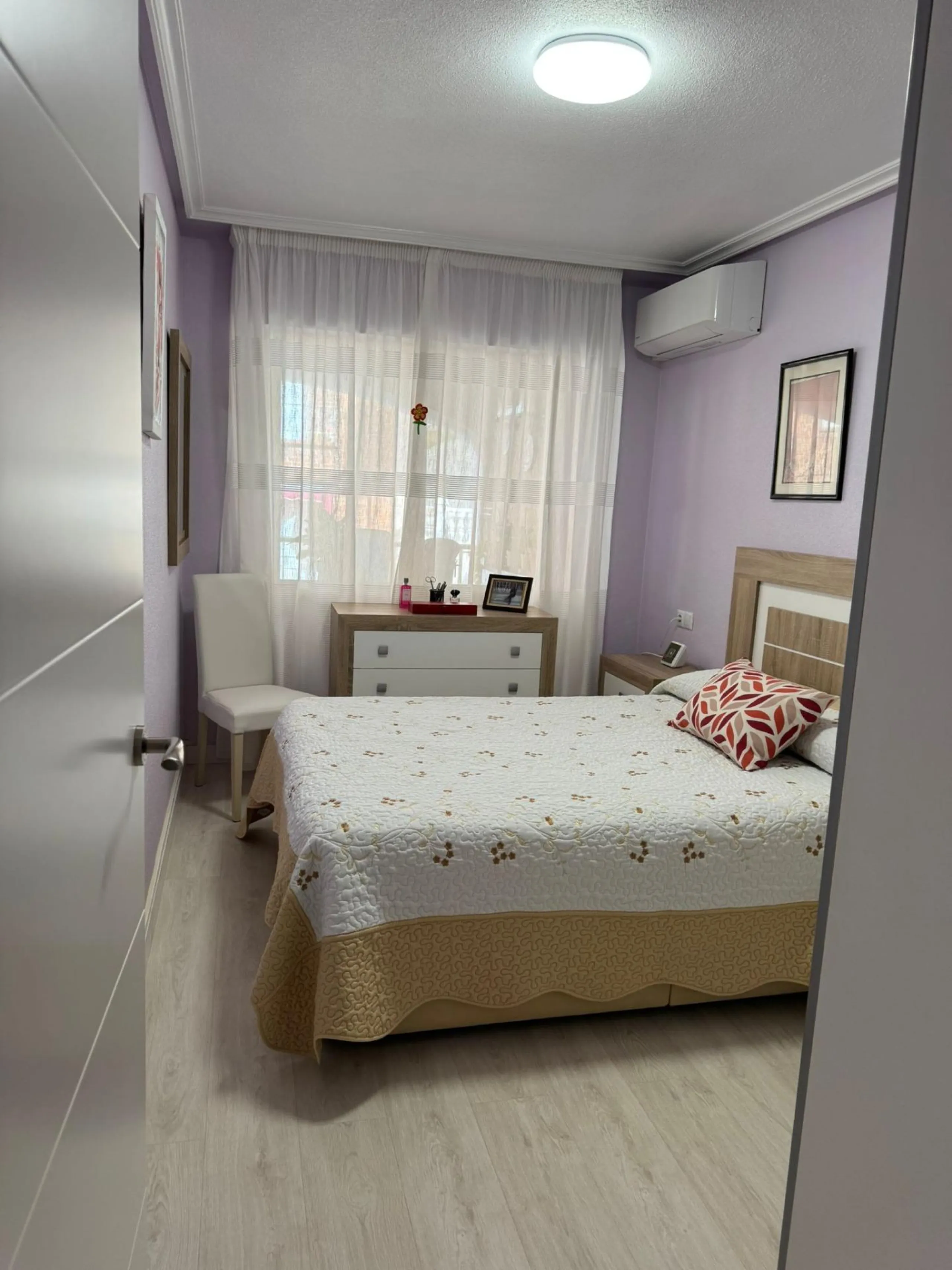 APARTAMENTO REFORMADO EN LOS LOCOS : 3 HAB, 2 BAÑOS, SOLEADO, POSIBILIDAD GARAJE