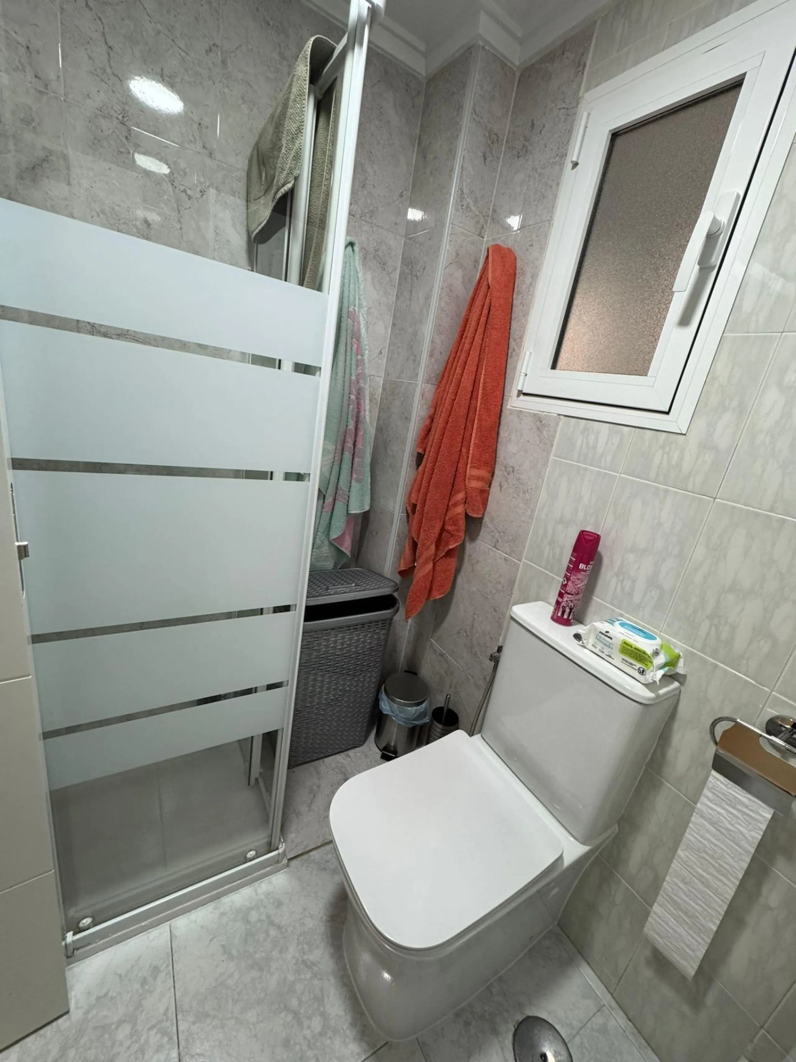 APARTAMENTO REFORMADO EN LOS LOCOS : 3 HAB, 2 BAÑOS, SOLEADO, POSIBILIDAD GARAJE