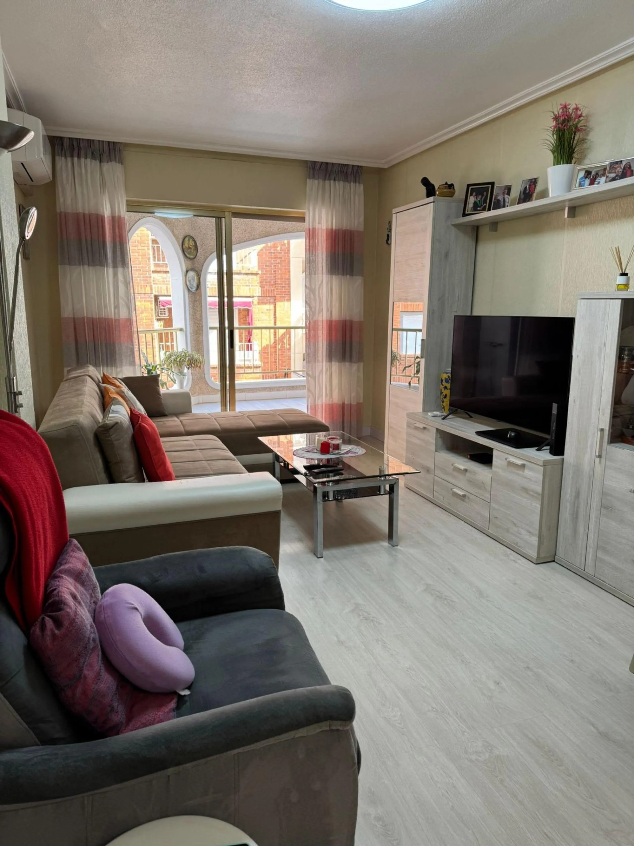 APARTAMENTO REFORMADO EN LOS LOCOS : 3 HAB, 2 BAÑOS, SOLEADO, POSIBILIDAD GARAJE