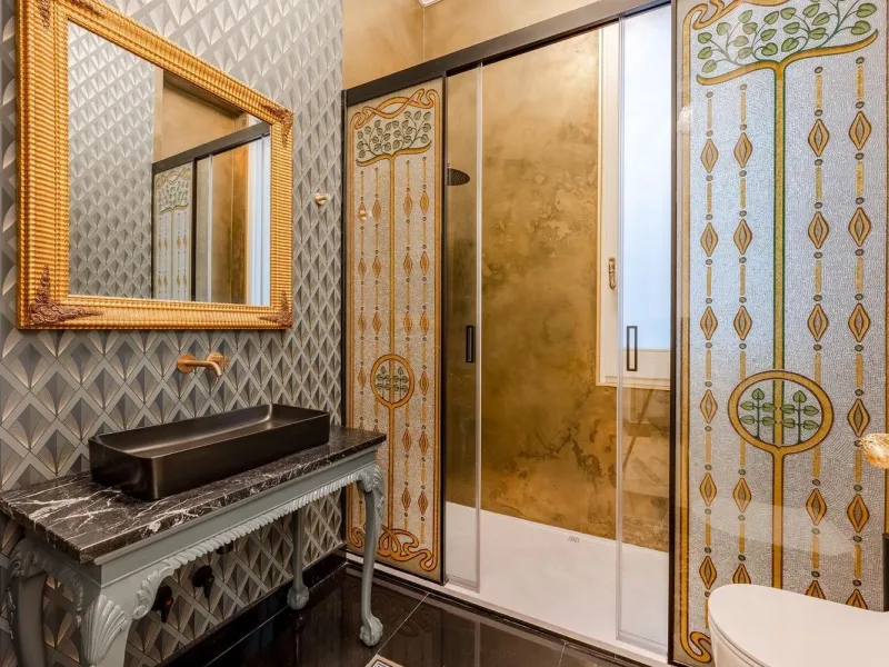 A True Work of Art: An Exclusive Designer Apartment with Outstanding Details and an Antique Collection in Sant Gervasi, Barcelona