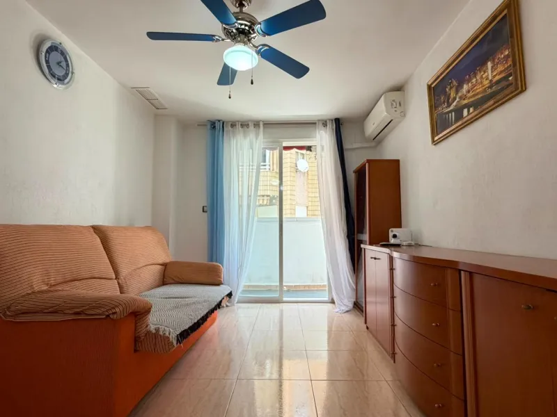 APARTAMENTO DE 72M2. 2 DORMITORIOS 1 BAÑO. LISTO PARA ENTRAR A VIVIR