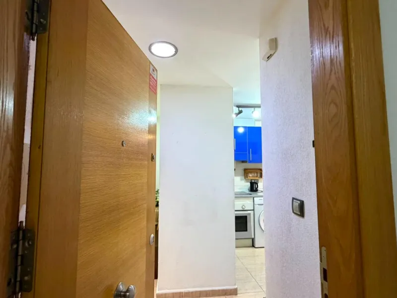 APARTAMENTO DE 72M2. 2 DORMITORIOS 1 BAÑO. LISTO PARA ENTRAR A VIVIR
