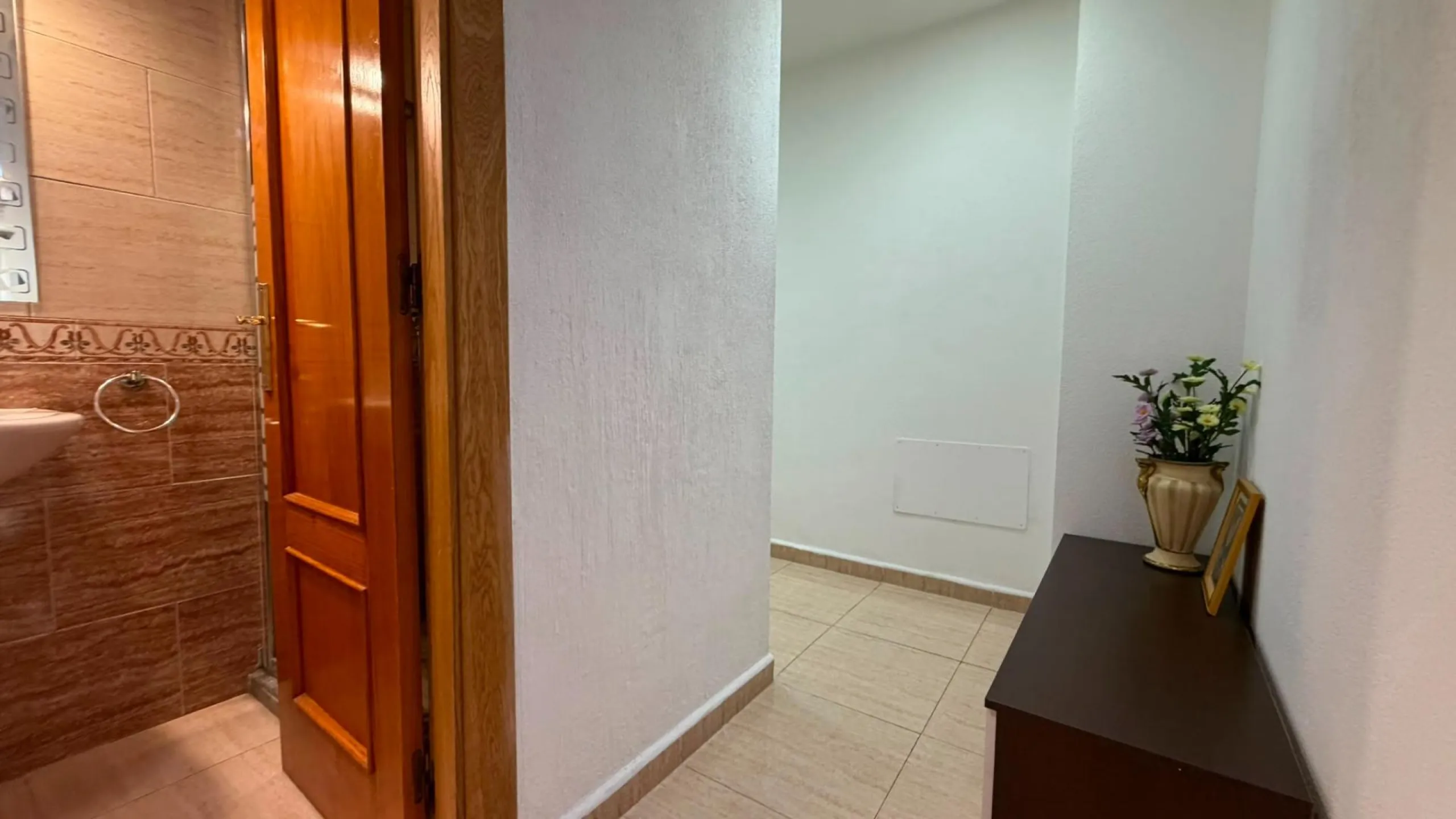 APARTAMENTO DE 72M2. 2 DORMITORIOS 1 BAÑO. LISTO PARA ENTRAR A VIVIR
