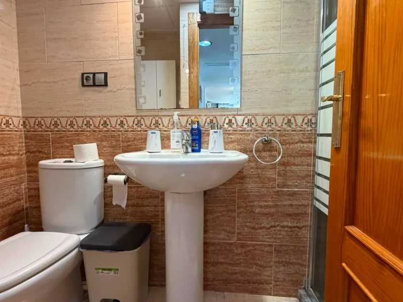 APARTAMENTO DE 72M2. 2 DORMITORIOS 1 BAÑO. LISTO PARA ENTRAR A VIVIR