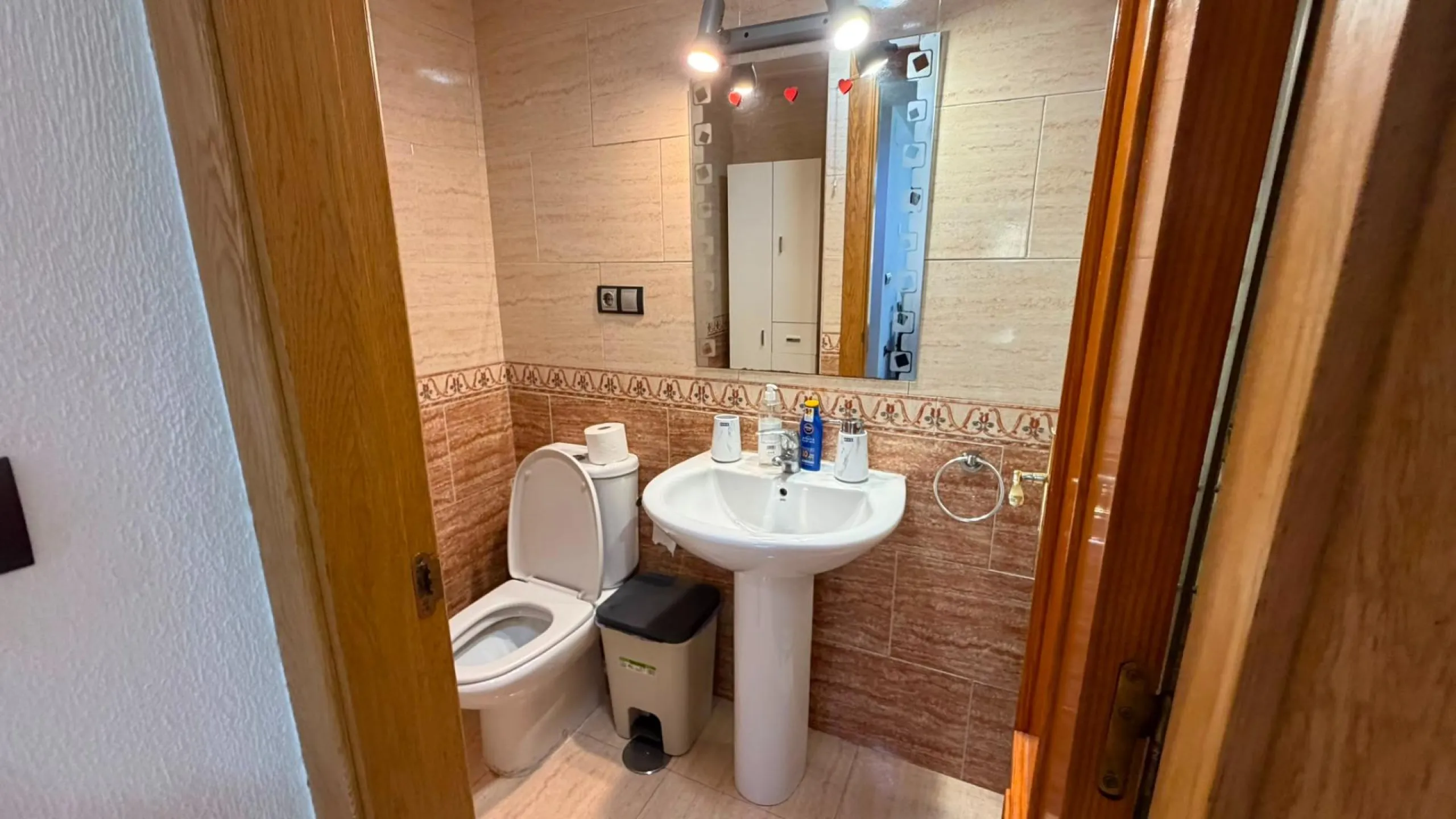 APARTAMENTO DE 72M2. 2 DORMITORIOS 1 BAÑO. LISTO PARA ENTRAR A VIVIR