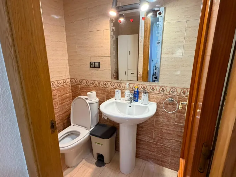 APARTAMENTO DE 72M2. 2 DORMITORIOS 1 BAÑO. LISTO PARA ENTRAR A VIVIR