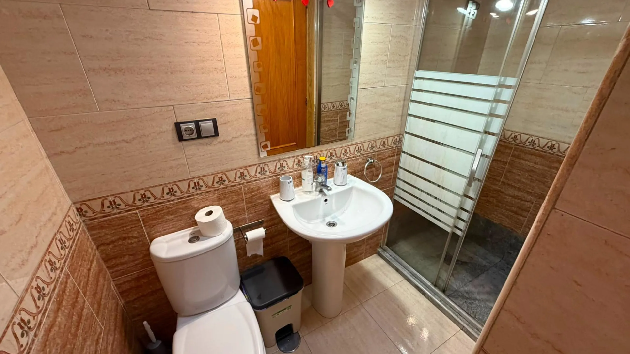 APARTAMENTO DE 72M2. 2 DORMITORIOS 1 BAÑO. LISTO PARA ENTRAR A VIVIR