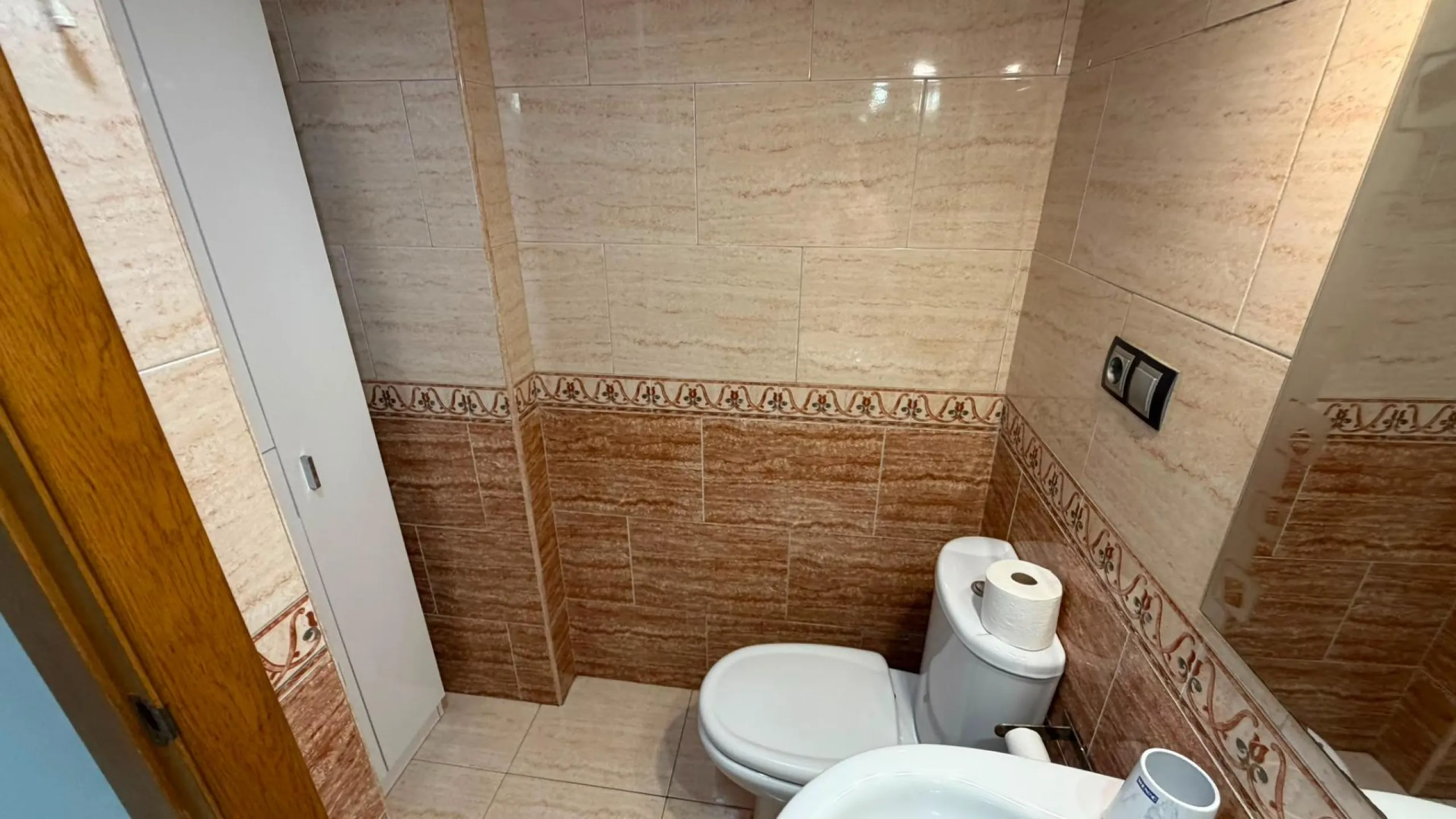 APARTAMENTO DE 72M2. 2 DORMITORIOS 1 BAÑO. LISTO PARA ENTRAR A VIVIR