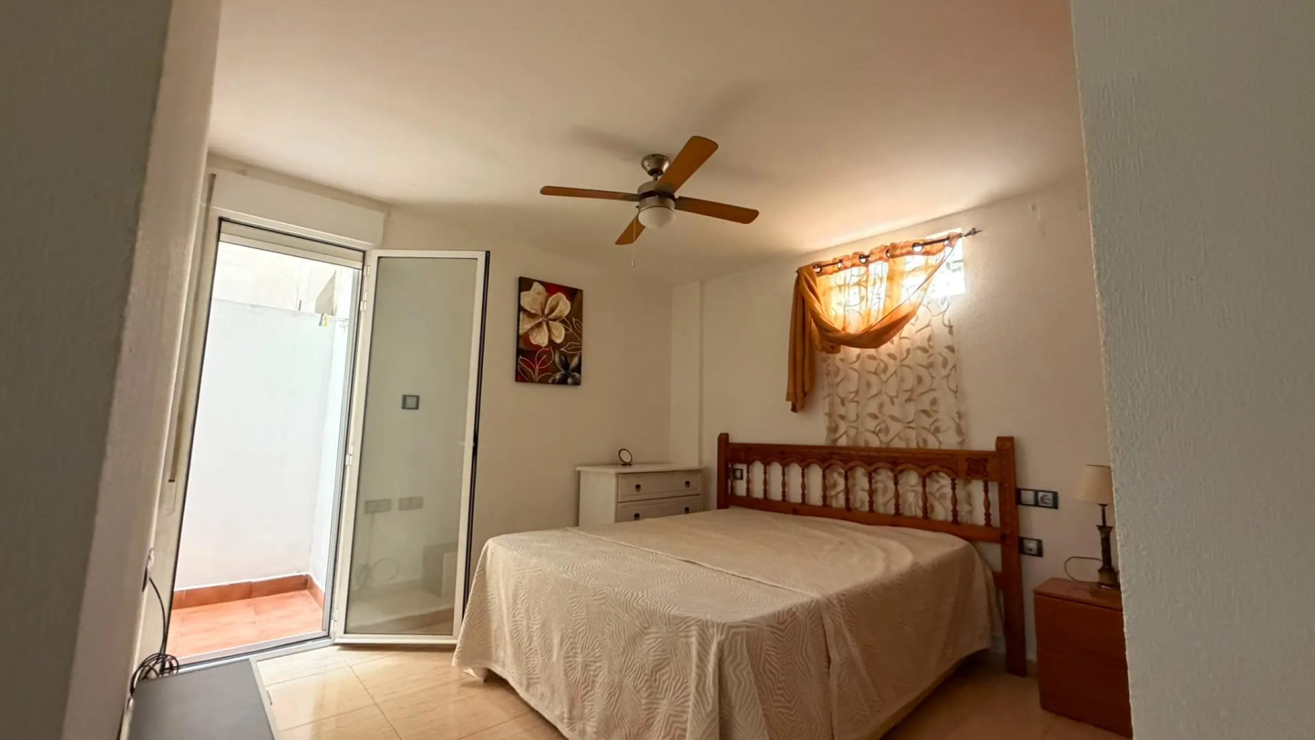 APARTAMENTO DE 72M2. 2 DORMITORIOS 1 BAÑO. LISTO PARA ENTRAR A VIVIR