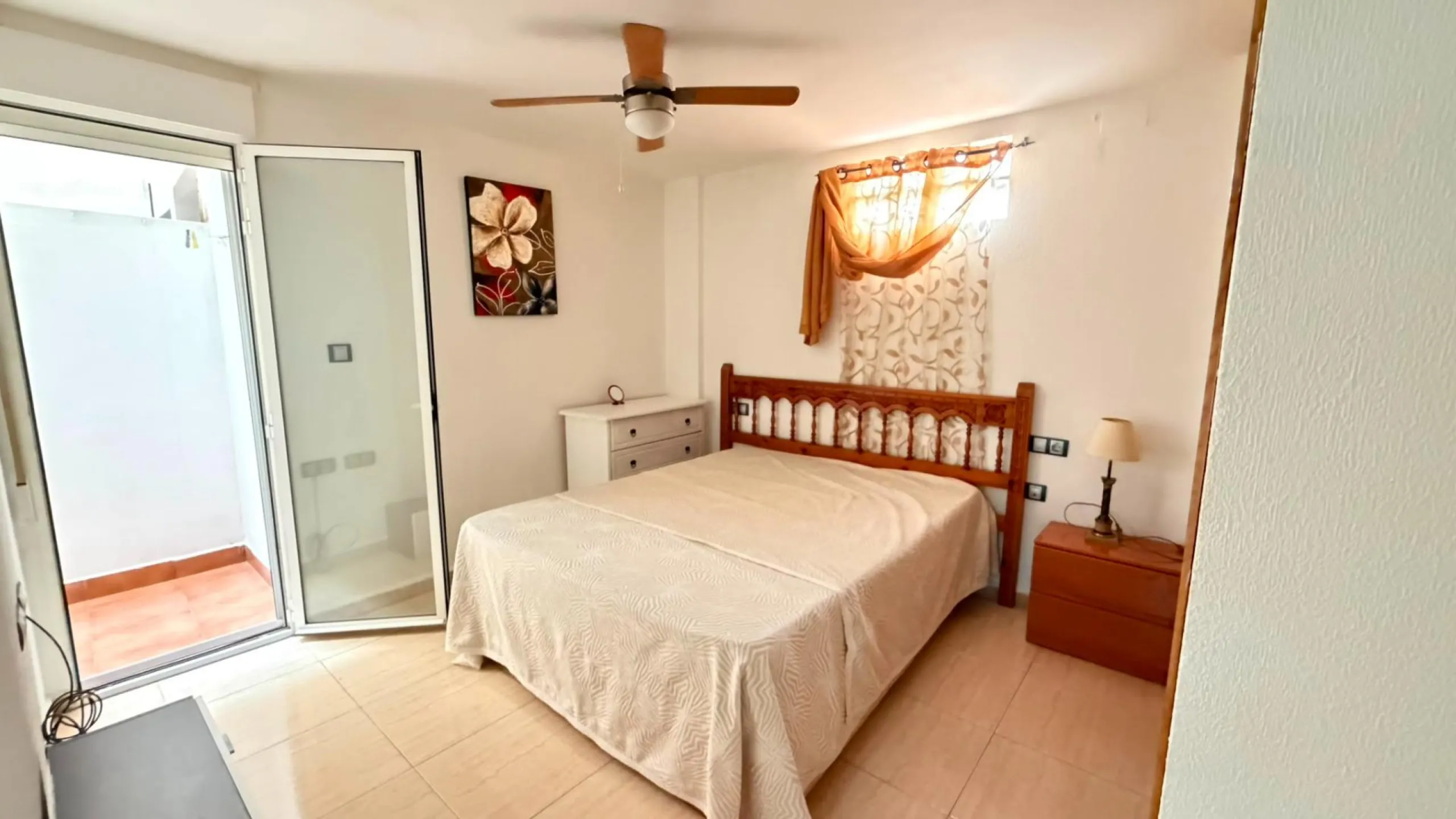 APARTAMENTO DE 72M2. 2 DORMITORIOS 1 BAÑO. LISTO PARA ENTRAR A VIVIR