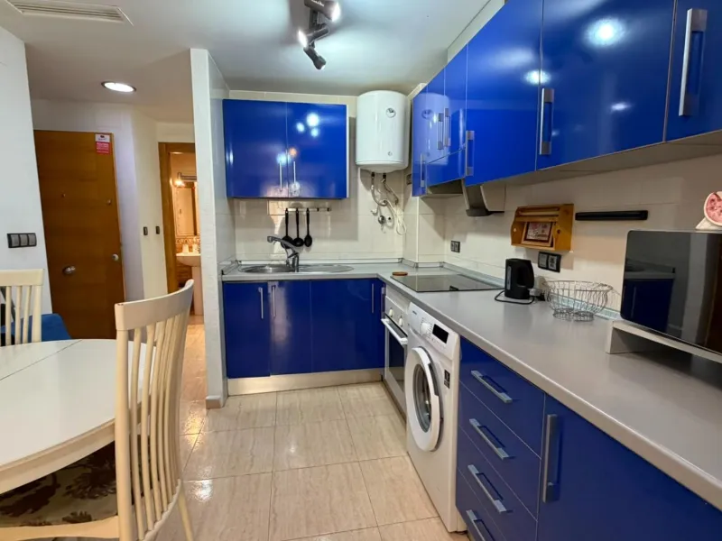 APARTAMENTO DE 72M2. 2 DORMITORIOS 1 BAÑO. LISTO PARA ENTRAR A VIVIR