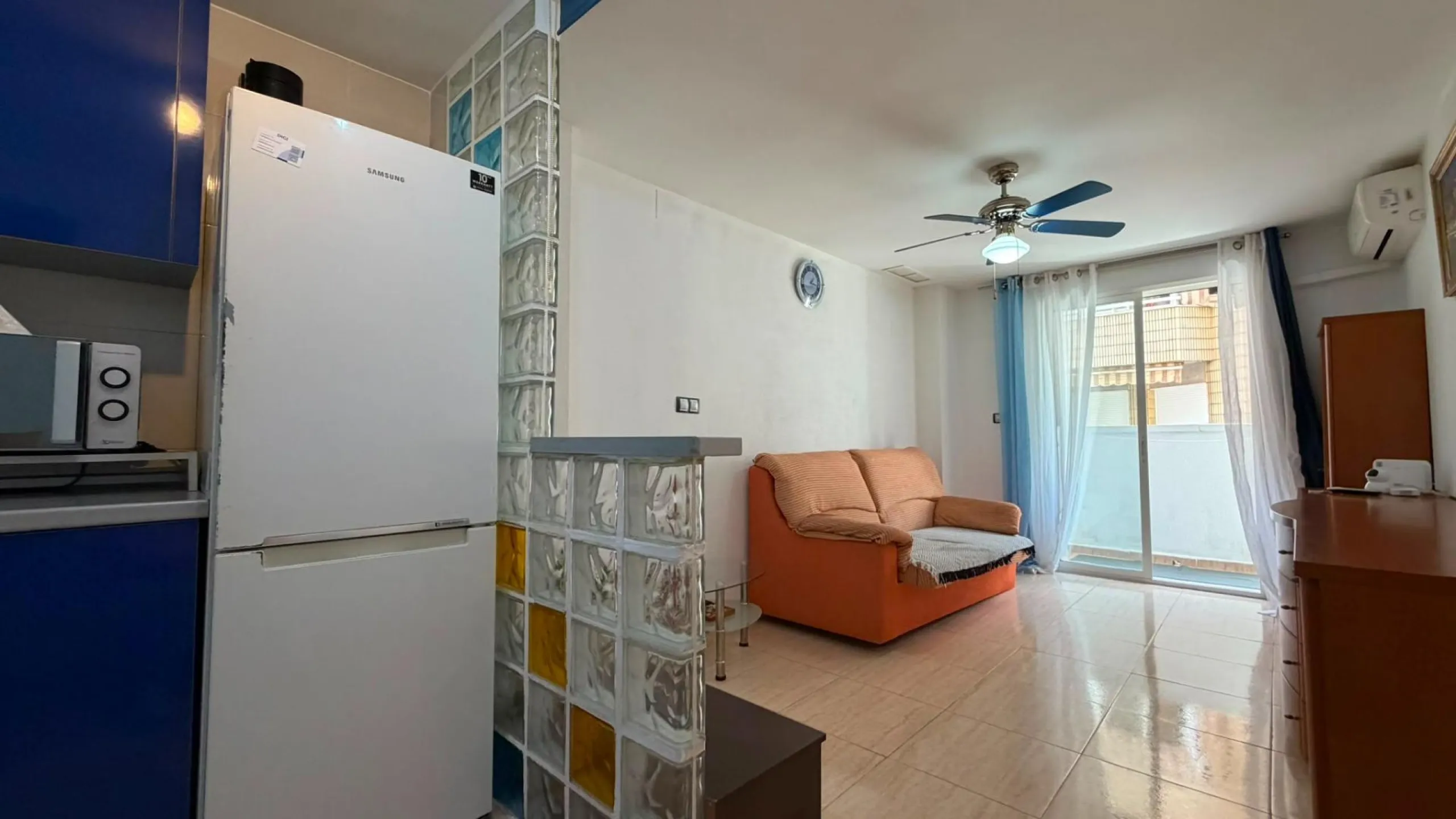APARTAMENTO DE 72M2. 2 DORMITORIOS 1 BAÑO. LISTO PARA ENTRAR A VIVIR