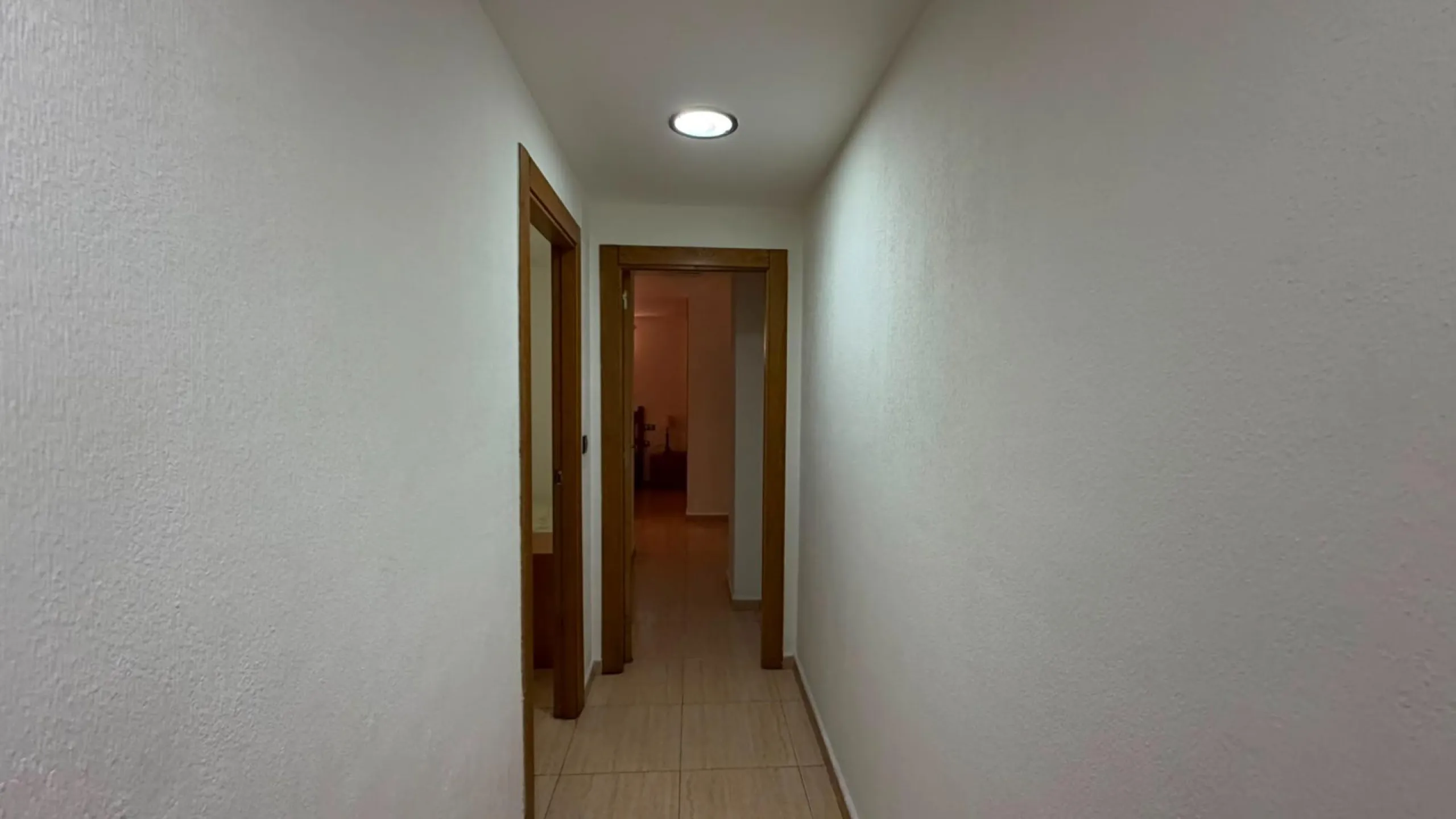APARTAMENTO DE 72M2. 2 DORMITORIOS 1 BAÑO. LISTO PARA ENTRAR A VIVIR
