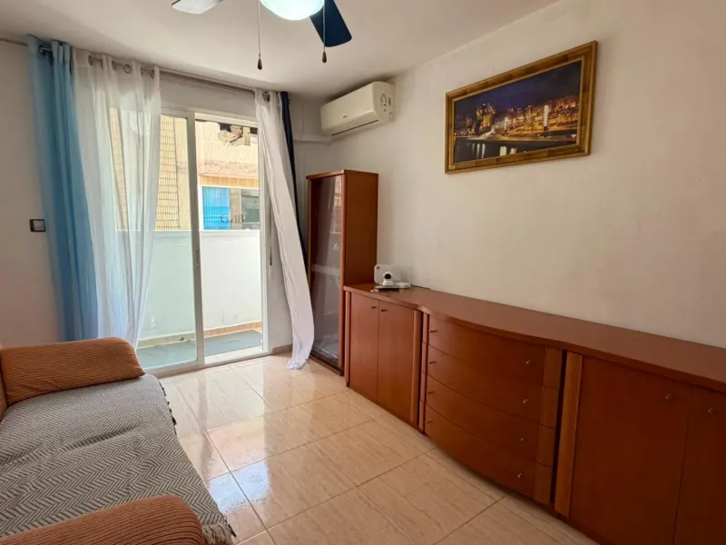 APARTAMENTO DE 72M2. 2 DORMITORIOS 1 BAÑO. LISTO PARA ENTRAR A VIVIR