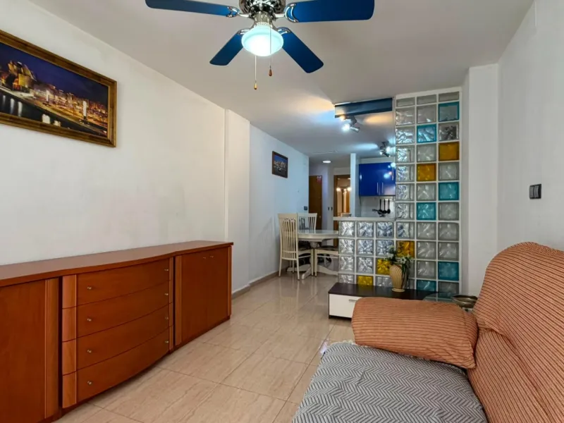 APARTAMENTO DE 72M2. 2 DORMITORIOS 1 BAÑO. LISTO PARA ENTRAR A VIVIR