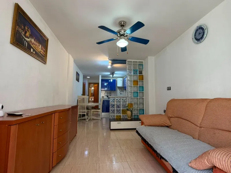 APARTAMENTO DE 72M2. 2 DORMITORIOS 1 BAÑO. LISTO PARA ENTRAR A VIVIR