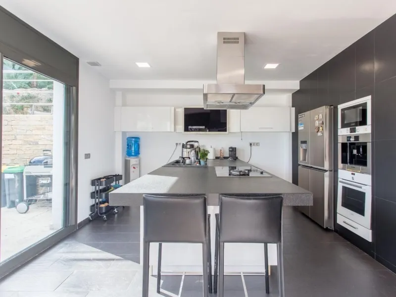 Luxury Contemporary Home in Rocaferrera, Sant Andreu de Llavaneres