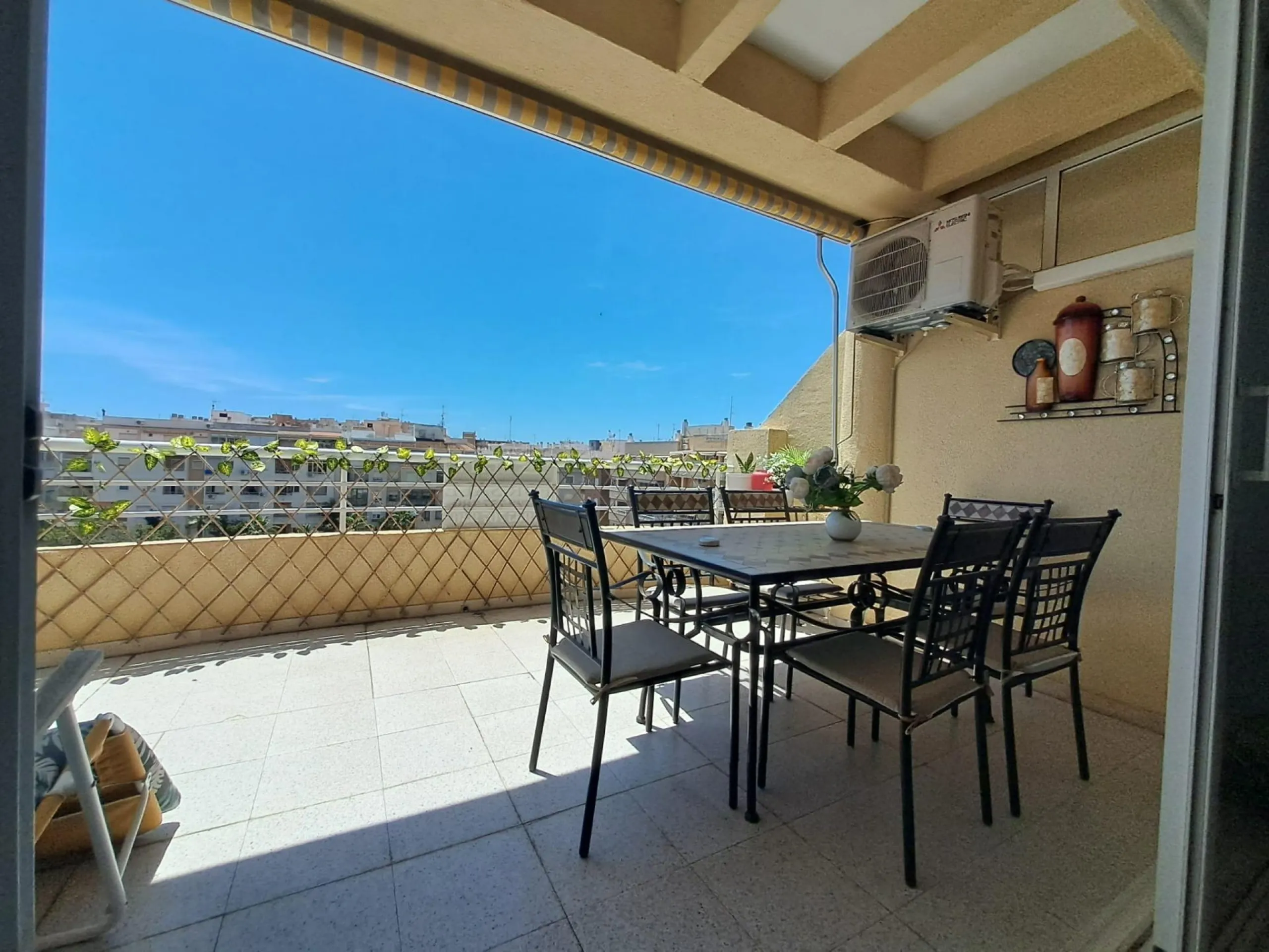 АТИКО ПЛЯЖ ЛОКОС И КУРА 2 СПАЛЬНИ, ГАРАЖ 220.000€